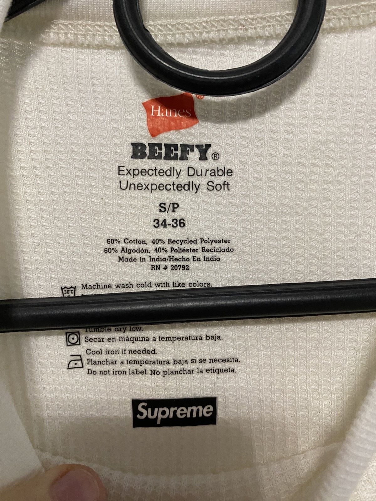 Hanes × Supreme Longsleeve Supreme x Hanes Termo Size US S / EU 44-46 / 1 - 3 Thumbnail