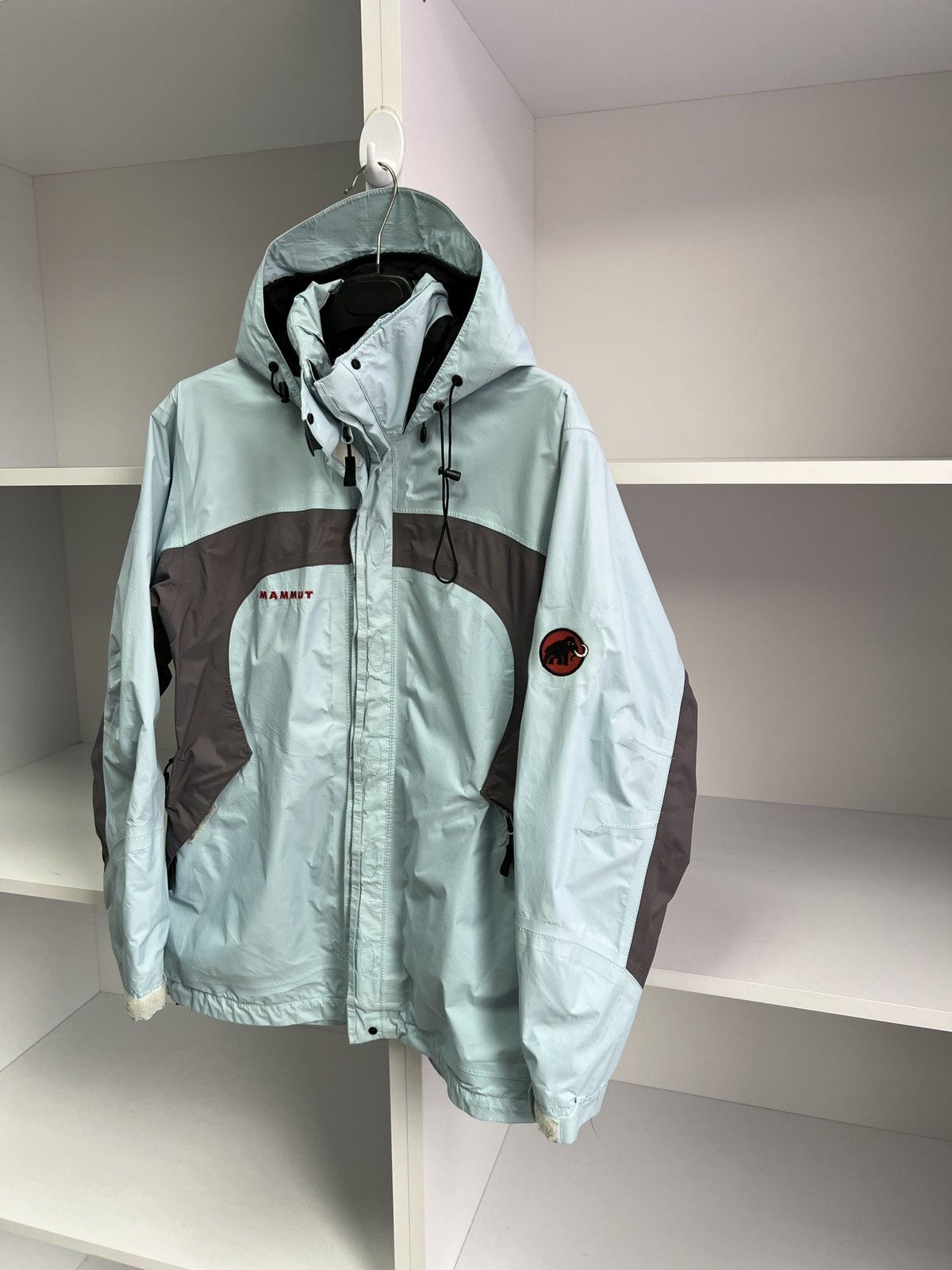 Mammut × Vintage Vintage MAMMUT GORE-TEX Light Blue Hooded women’s Jacket Size S / US 4 / IT 40 - 4 Thumbnail