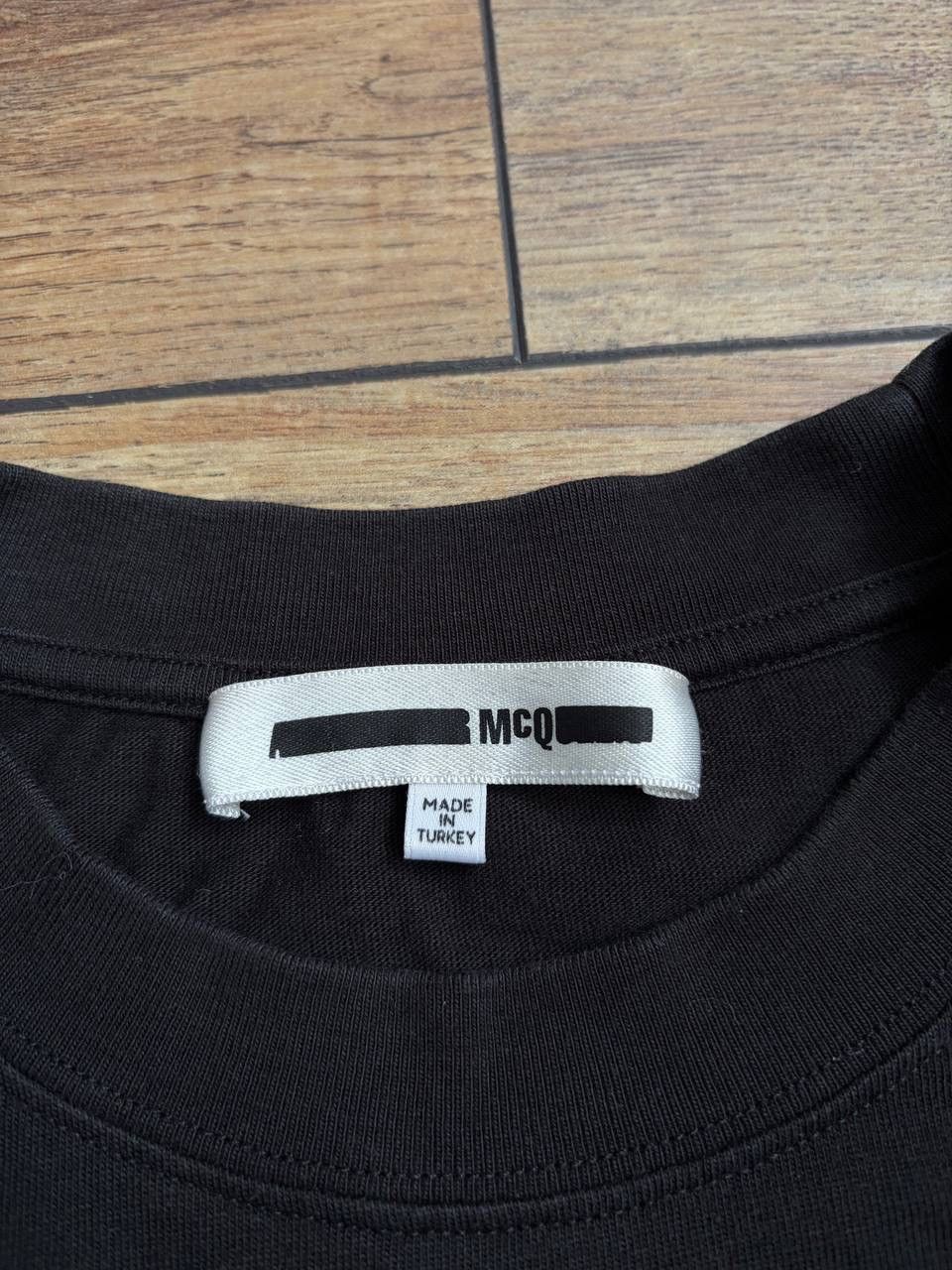 Alexander McQueen Alexander McQueen Monster Black Mens T-shirt Size US M / EU 48-50 / 2 - 4 Thumbnail