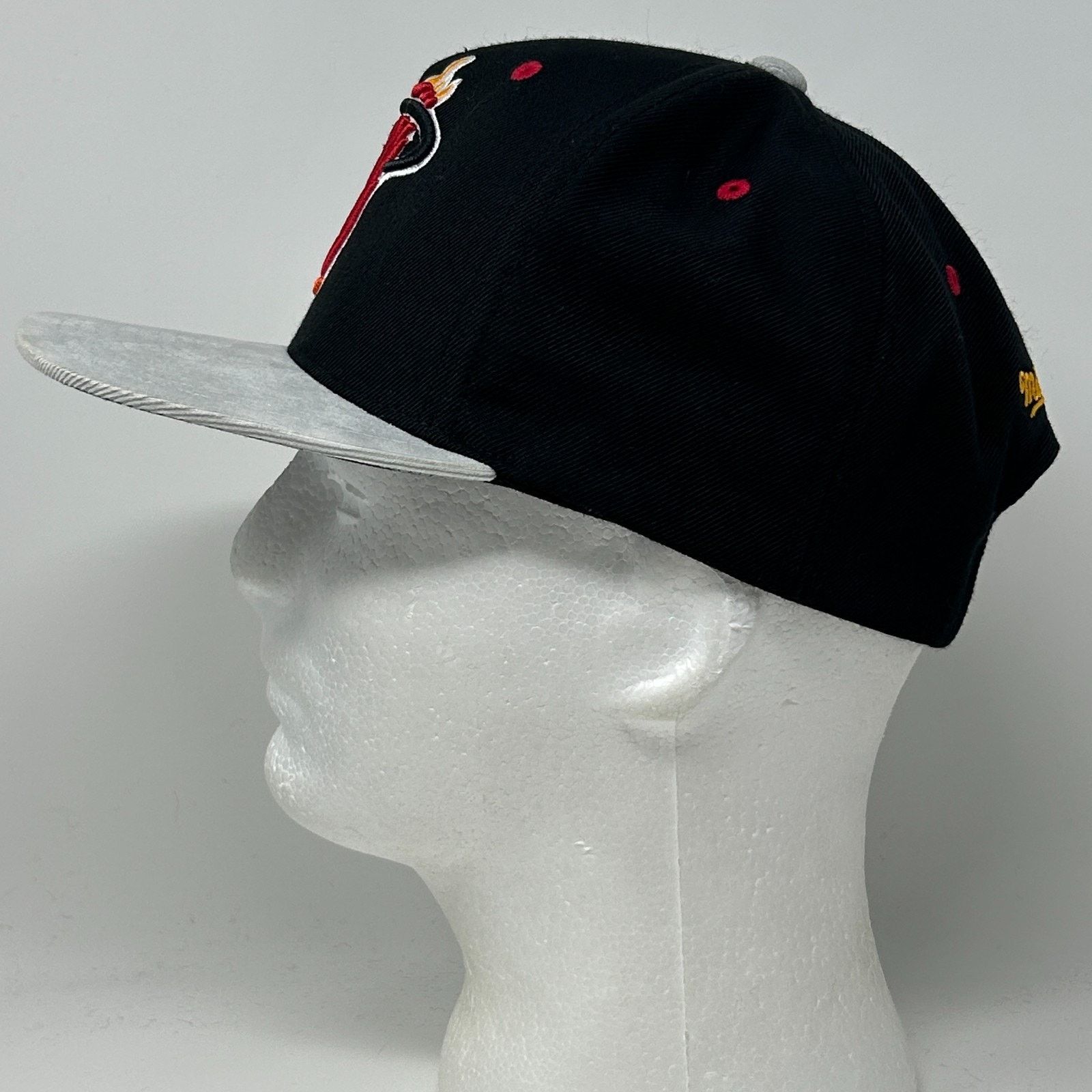 Mitchell & Ness Miami Heat Hat Baseball Cap Mitchell & Ness Size ONE SIZE - 6 Thumbnail