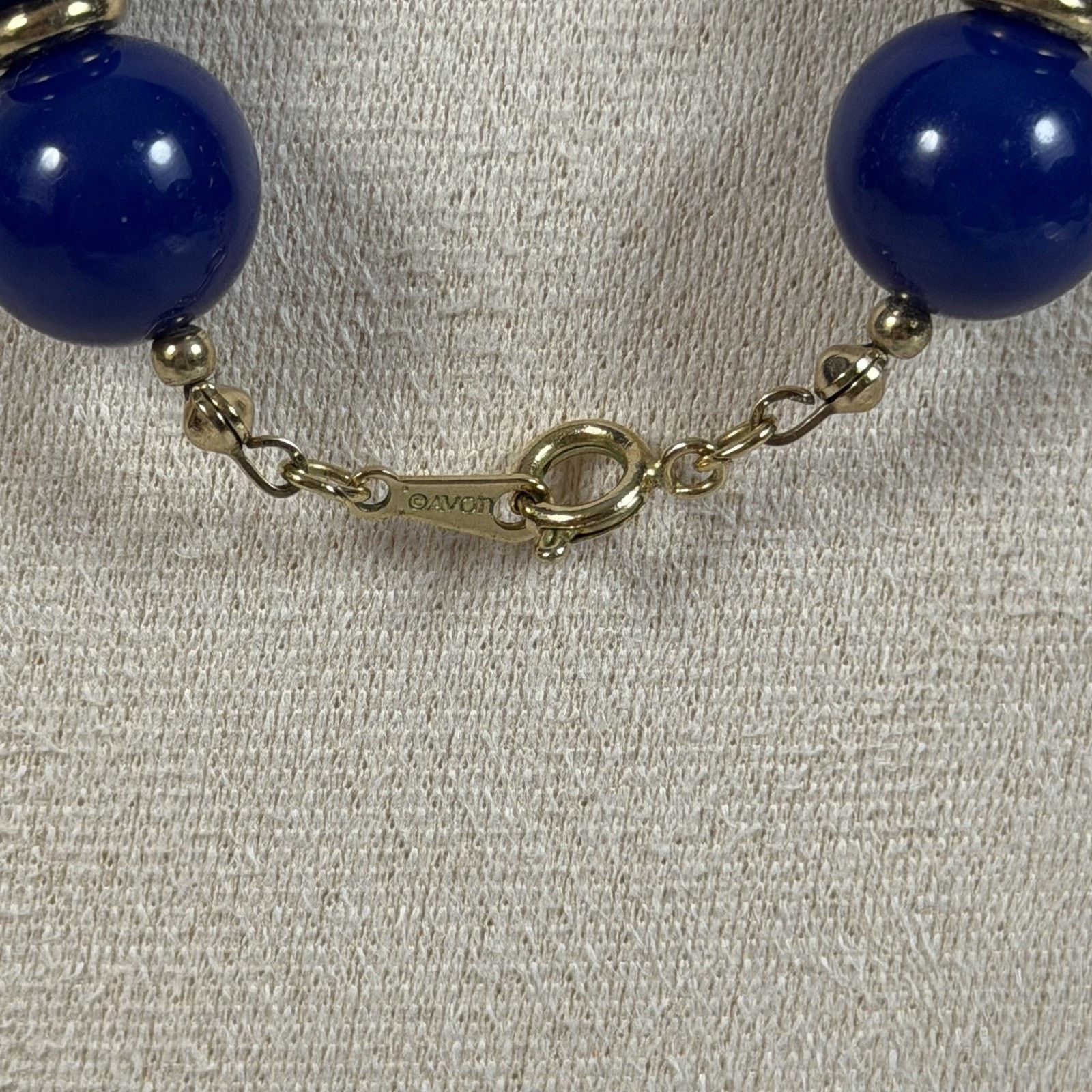 Vintage VTG 1981 Avon Chunky Pendant Necklace 18" Royal Azure Beaded Size ONE SIZE - 4 Thumbnail