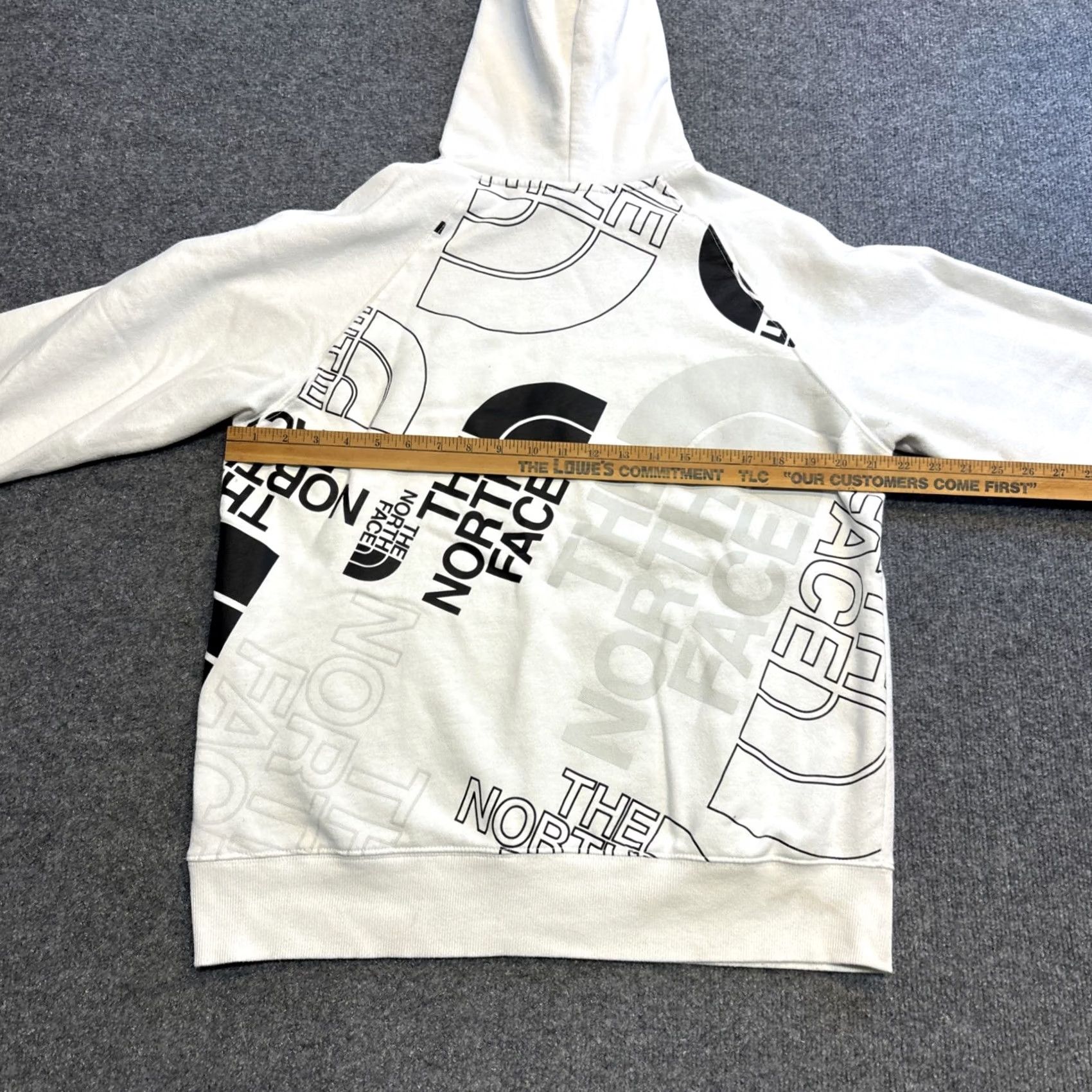 The North Face The North Face Sweatshirt Womens Large White Logo All Over Back Graphic Hoodie Pullover White Sweatshirt Womens Large Size L / US 10 / IT 46 - 5 Thumbnail