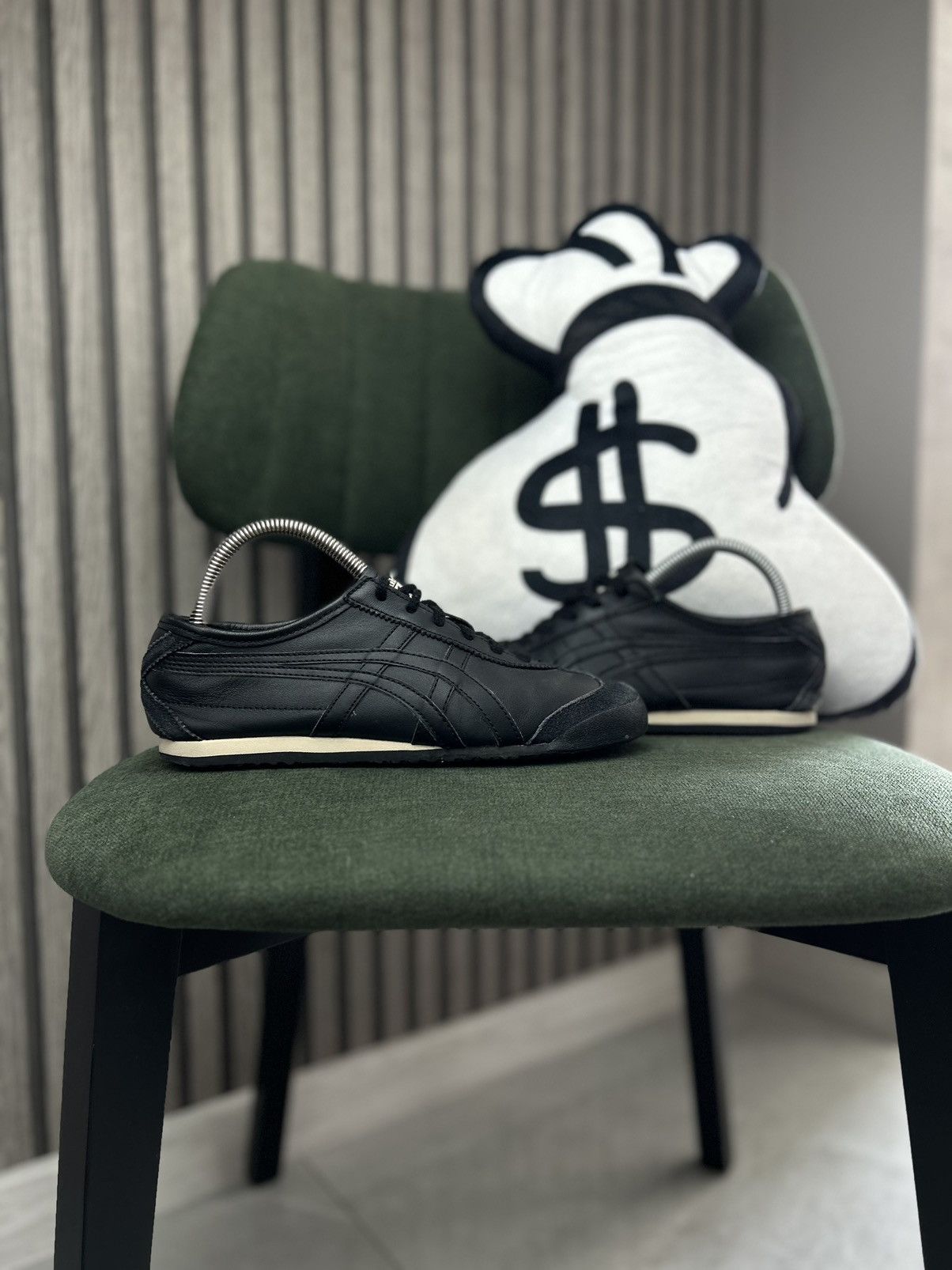 Asics asics onitsuka tiger Size US 5.5 / EU 38 - 1 Thumbnail