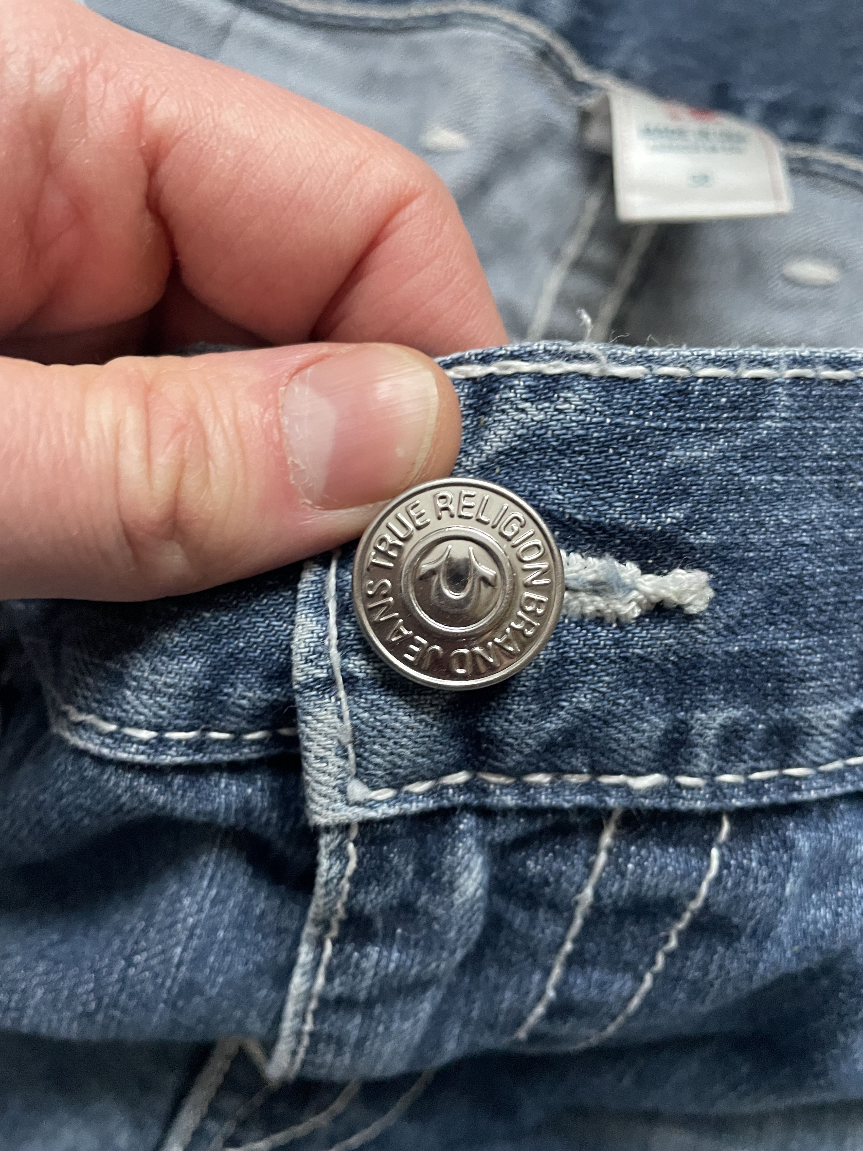 True Religion Y2K TRUE RELIGION STRAIGHT LIGHT BLUE DISTRESSED JEANS Size US 38 / EU 54 - 5 Thumbnail