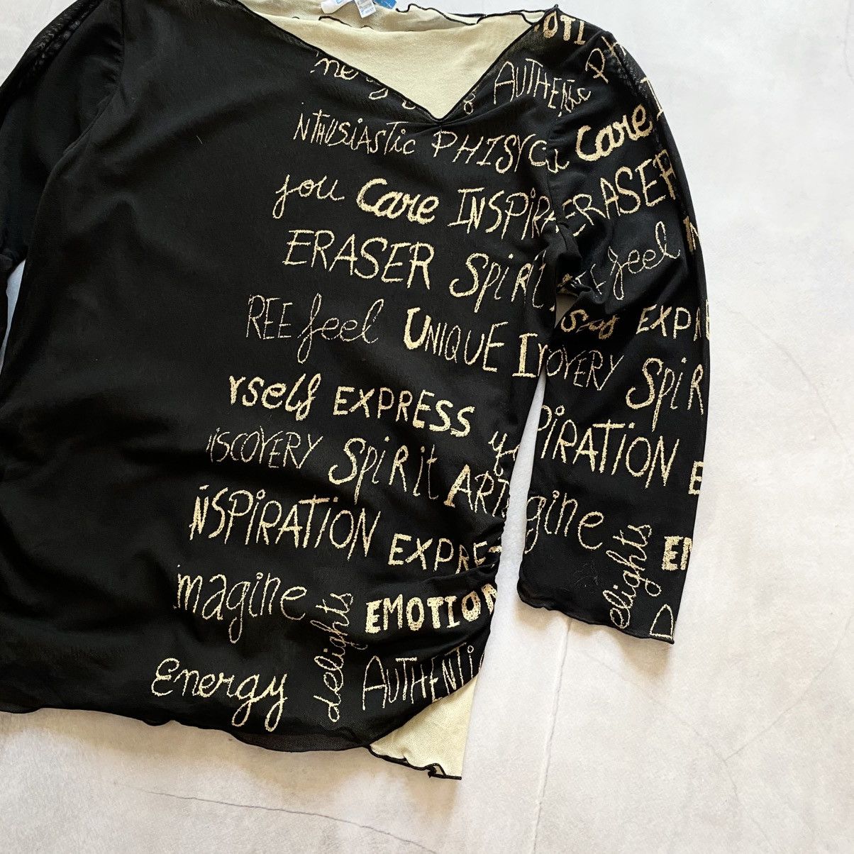 Hysteric Glamour Poem Cute Hysteric Glamour Vibe Long Sleeve T Shirt LGB Size S / US 4 / IT 40 - 2 Thumbnail