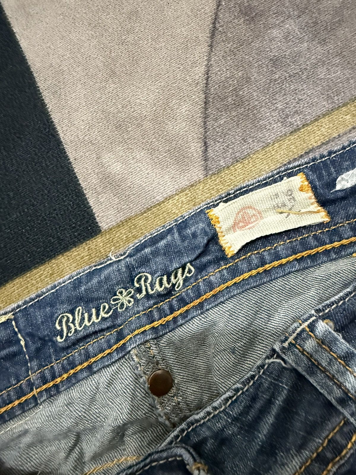 If Six Was Nine BLUE RAGS BOOT CUT DENIM PANTS Size US 28 / EU 44 - 6 Thumbnail