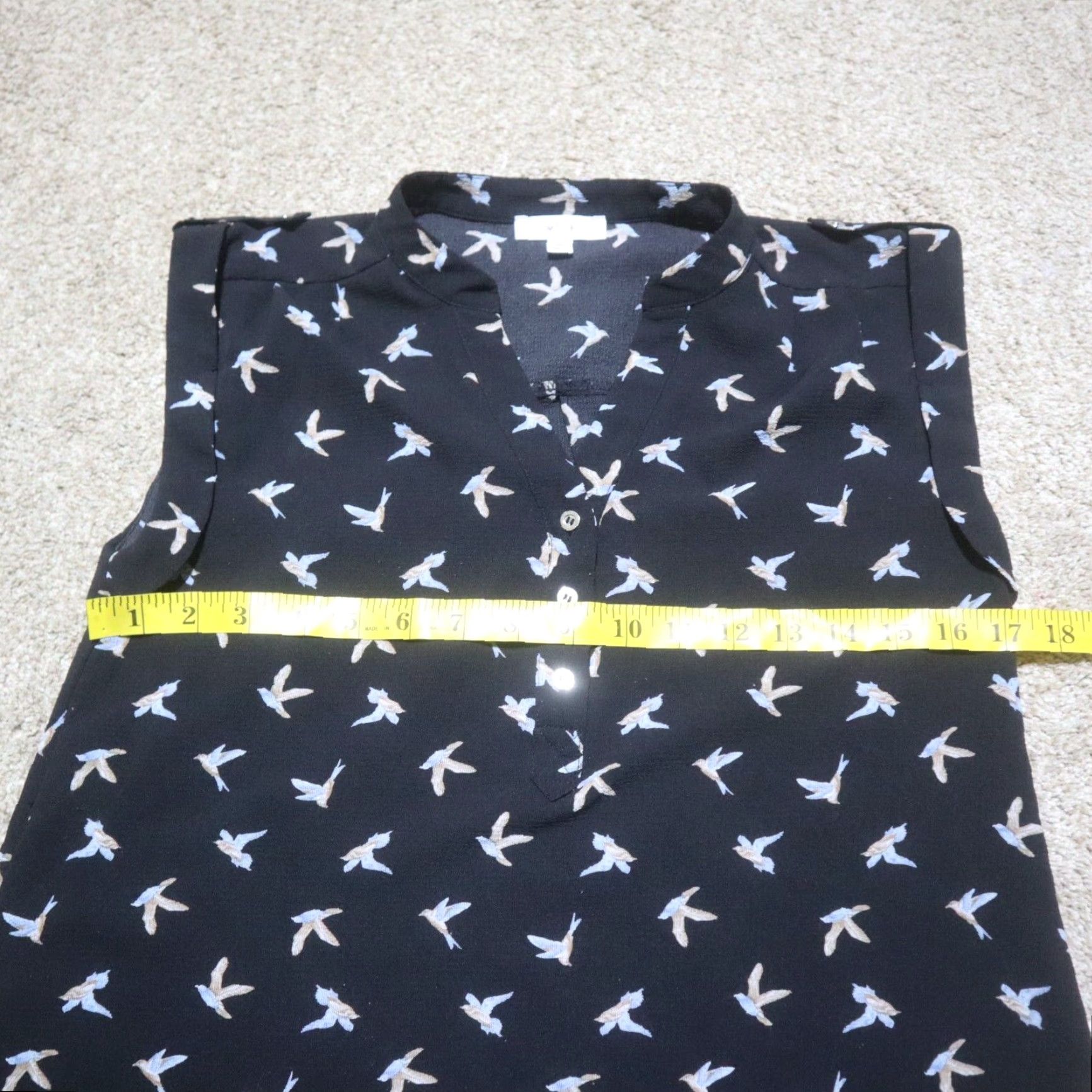 Vintage MINE Shirt Blouse Womens Adult Small Blue Bird Pattern Sleeveless Round Neck Casual Dress Top Size S / US 4 / IT 40 - 4 Thumbnail