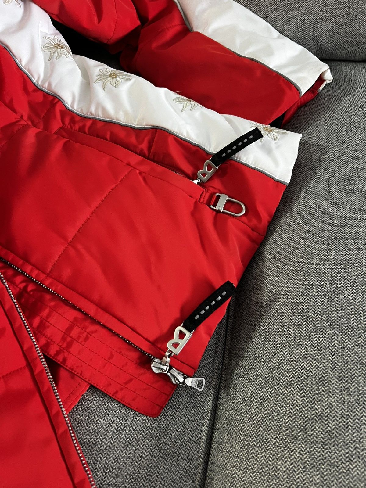 Bogner Vintage Bogner Women's Premium Ski Jacket Red White Size S / US 4 / IT 40 - 7 Thumbnail