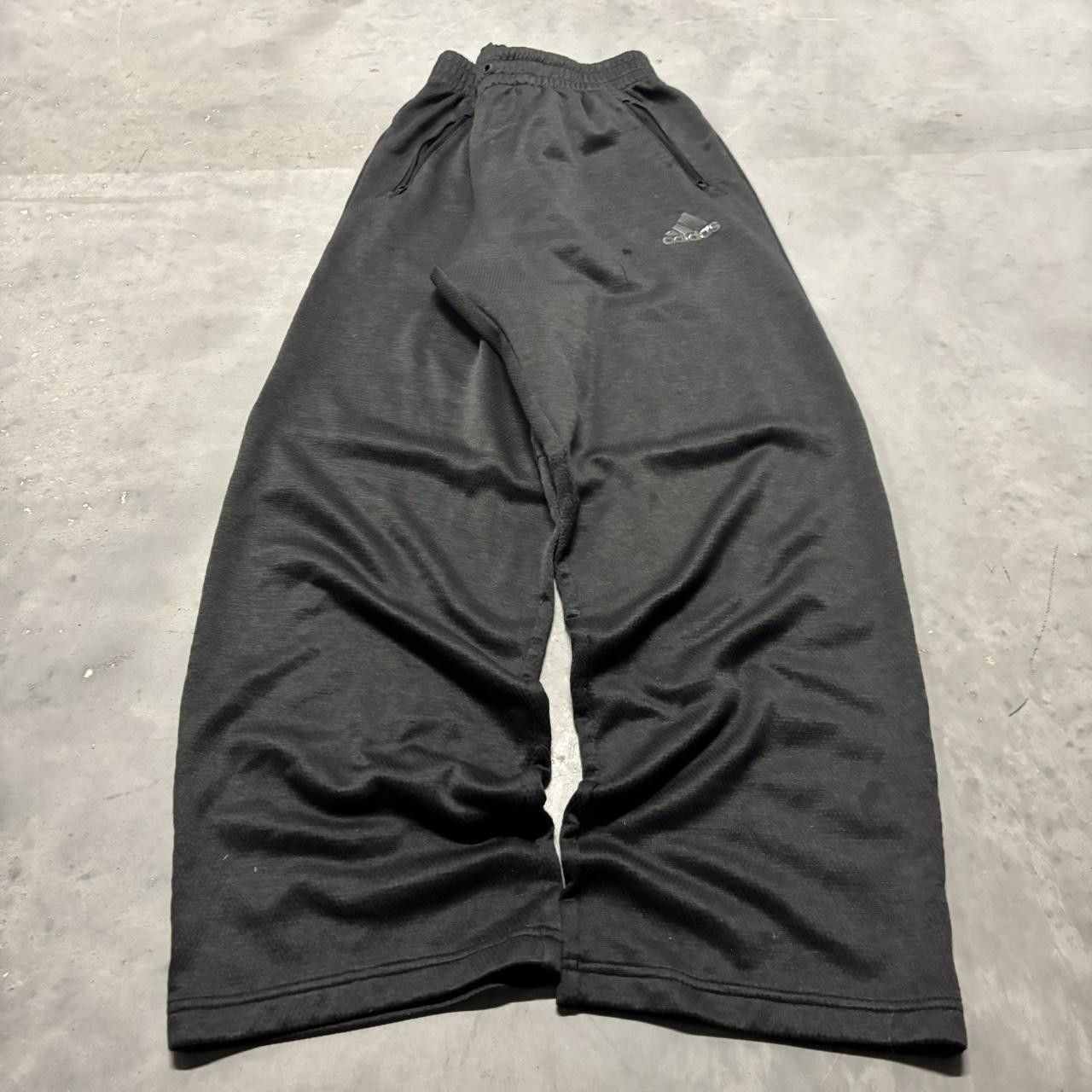Adidas × Vintage Crazy Vintage Y2K/2000s Baggy Black Adidas Streetwear Skater Track Pants! Size US 32 / EU 48 - 3 Thumbnail
