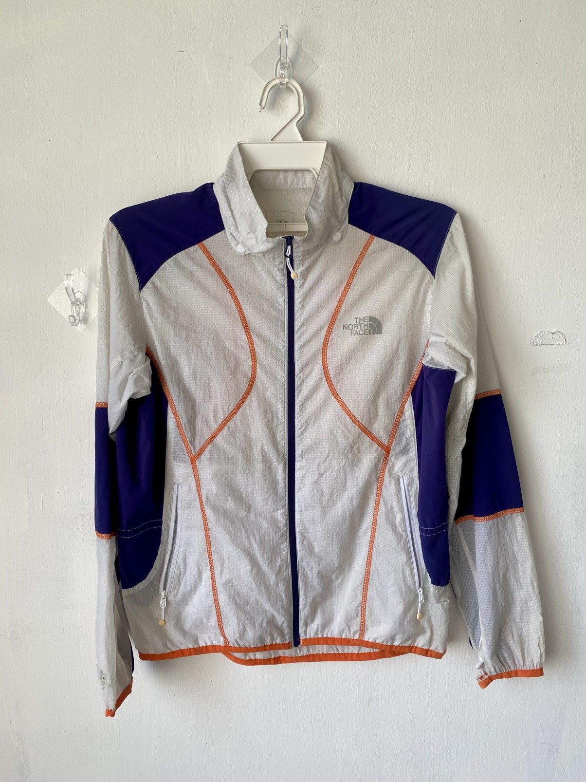 The North Face The North Face Light Jacket Label tag L 90 very worn Size US XXS / EU 40 - 1 Thumbnail