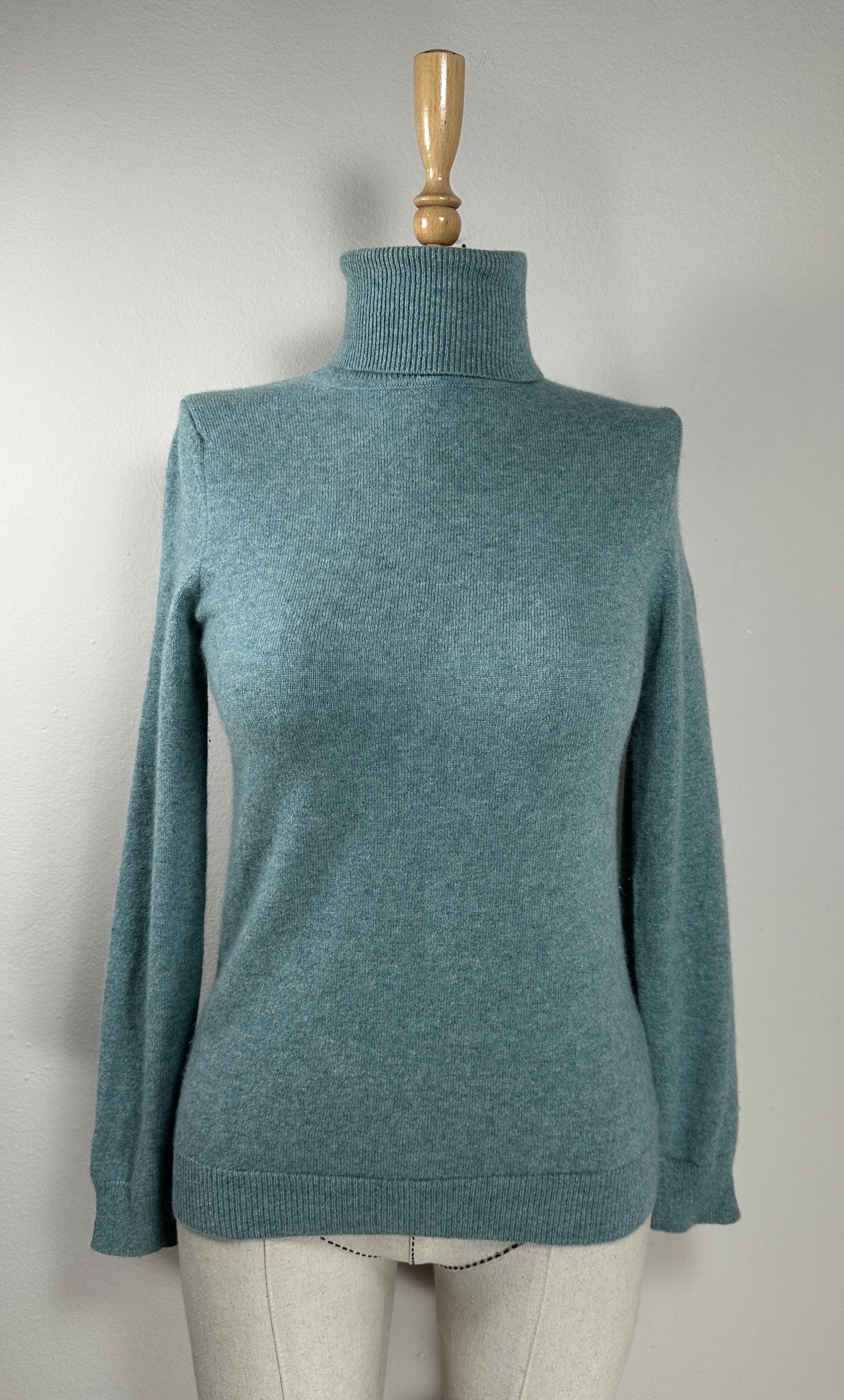 image of Cashmere Wool x Eric Bompard Cashmere Jumper in Green, Women's (Size Small)