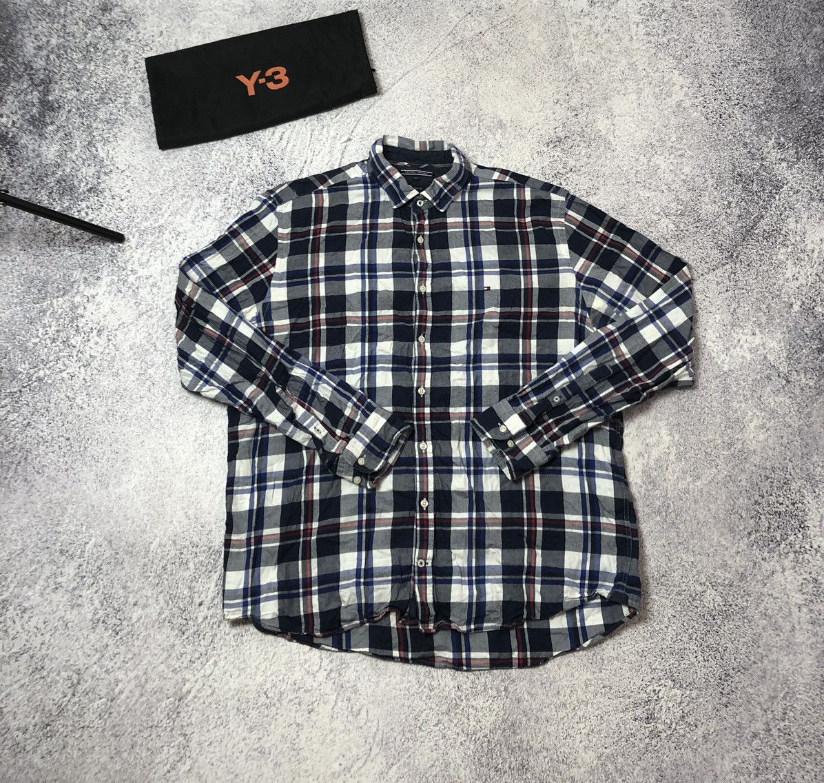 Tommy Hilfiger Men’s shirt Tommy Hilfiger size 2xl casual y2k japan Size US XXL / EU 58 / 5 - 1 Thumbnail