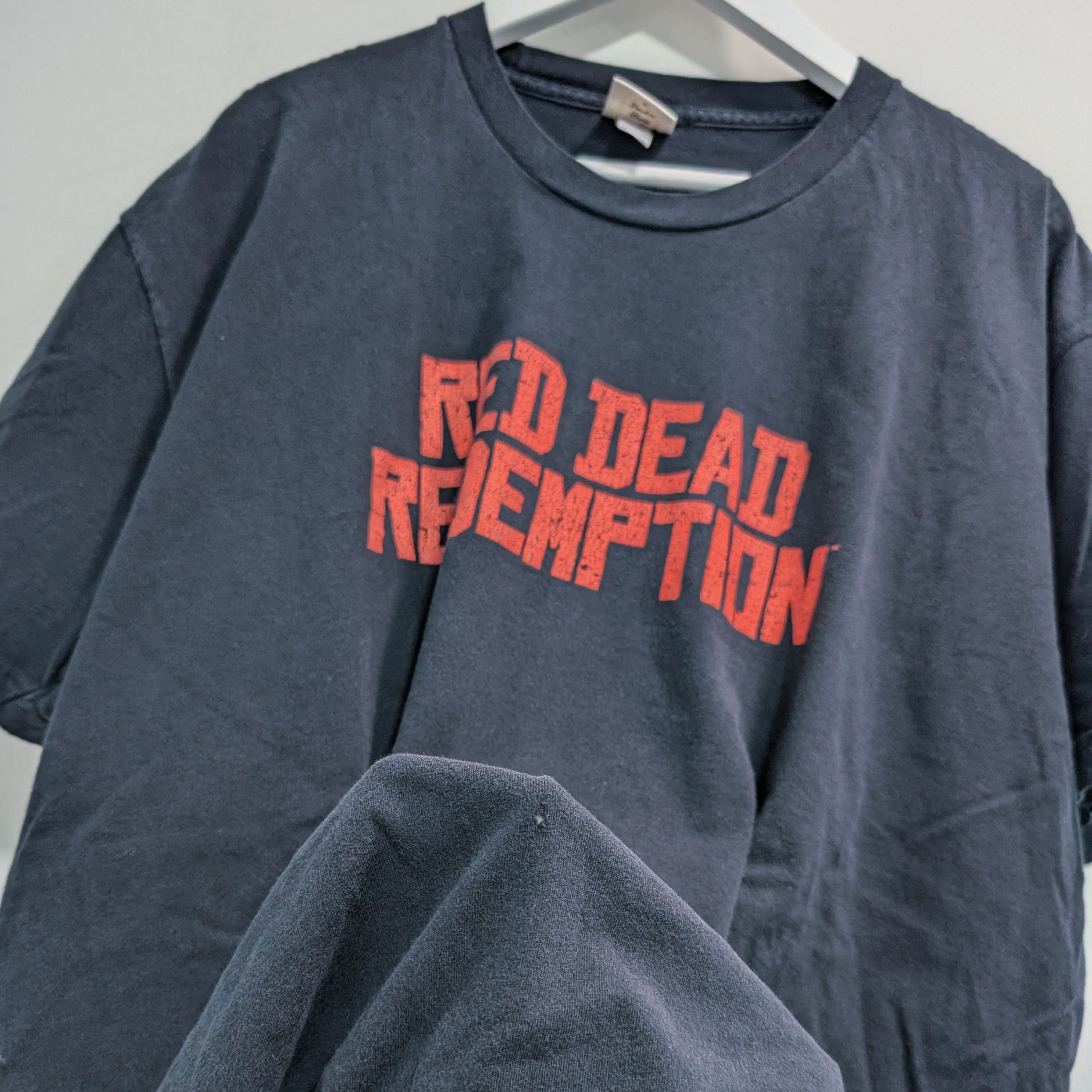 Rockstar Games Red Dead Redemption Tshirt Size US XL / EU 56 / 4 - 5 Thumbnail