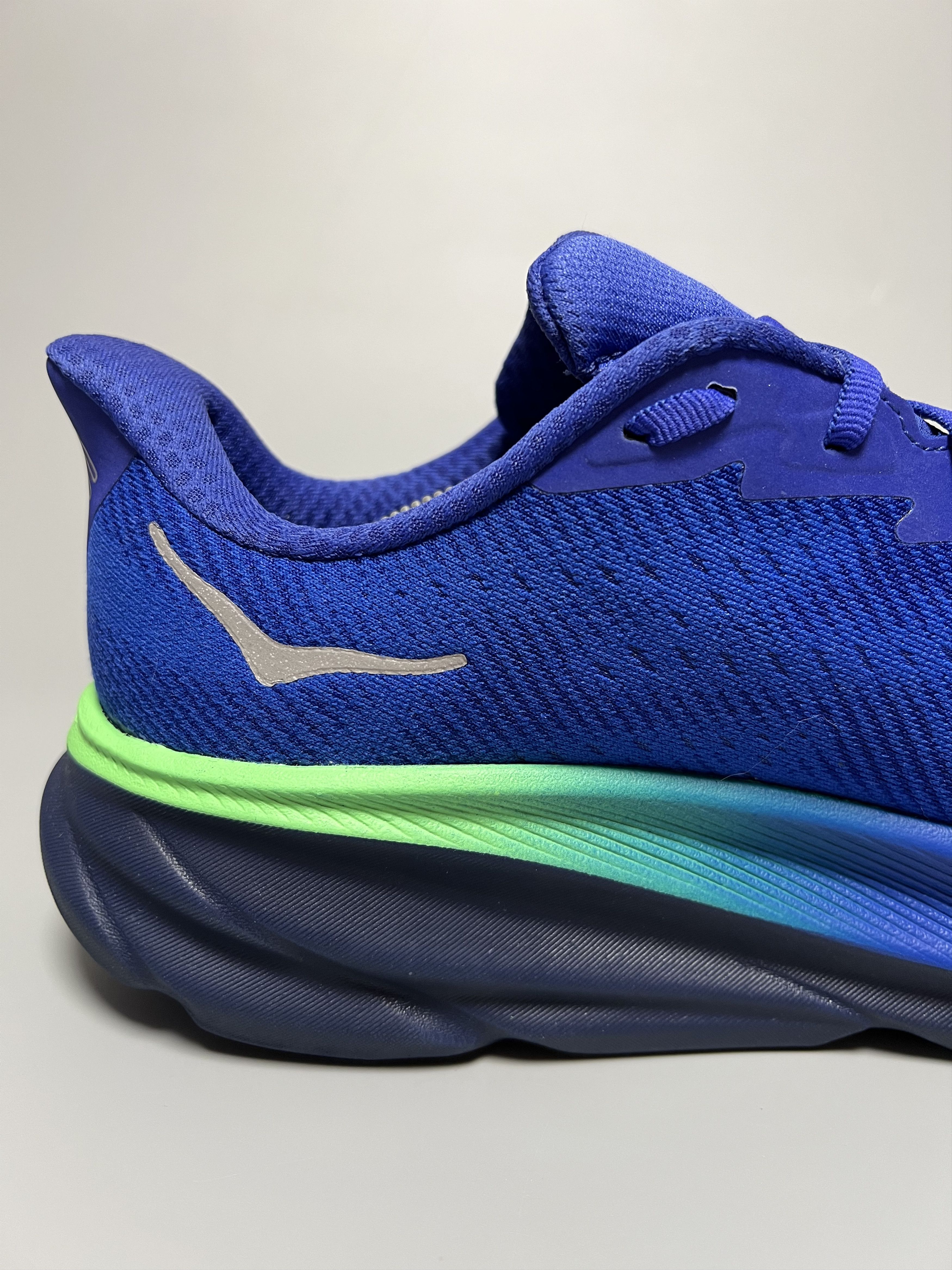 Hoka 10.5D Hoka One One Clifton 9 Gore-Tex Running Shoes Size US 10.5 / EU 43-44 - 6 Thumbnail