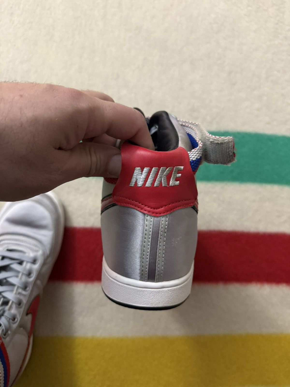Nike 2002 Nike Vandal Supreme High Metallic Silver 304715061 11.5 Size US 11.5 / EU 44-45 - 6 Thumbnail
