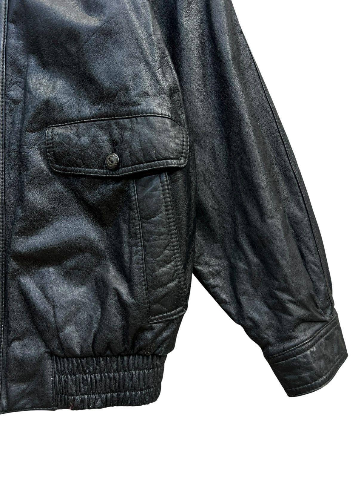 Vintage Vintage 90s Italian Mode A2 Black Flight Leather Jacket Size US M / EU 48-50 / 2 - 7 Thumbnail