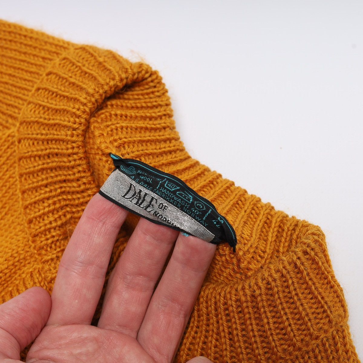 Dale Of Norway Dale of Norway Vintage Wool Cardigan Sweater Knit Nordic Size M / US 6-8 / IT 42-44 - 10 Thumbnail