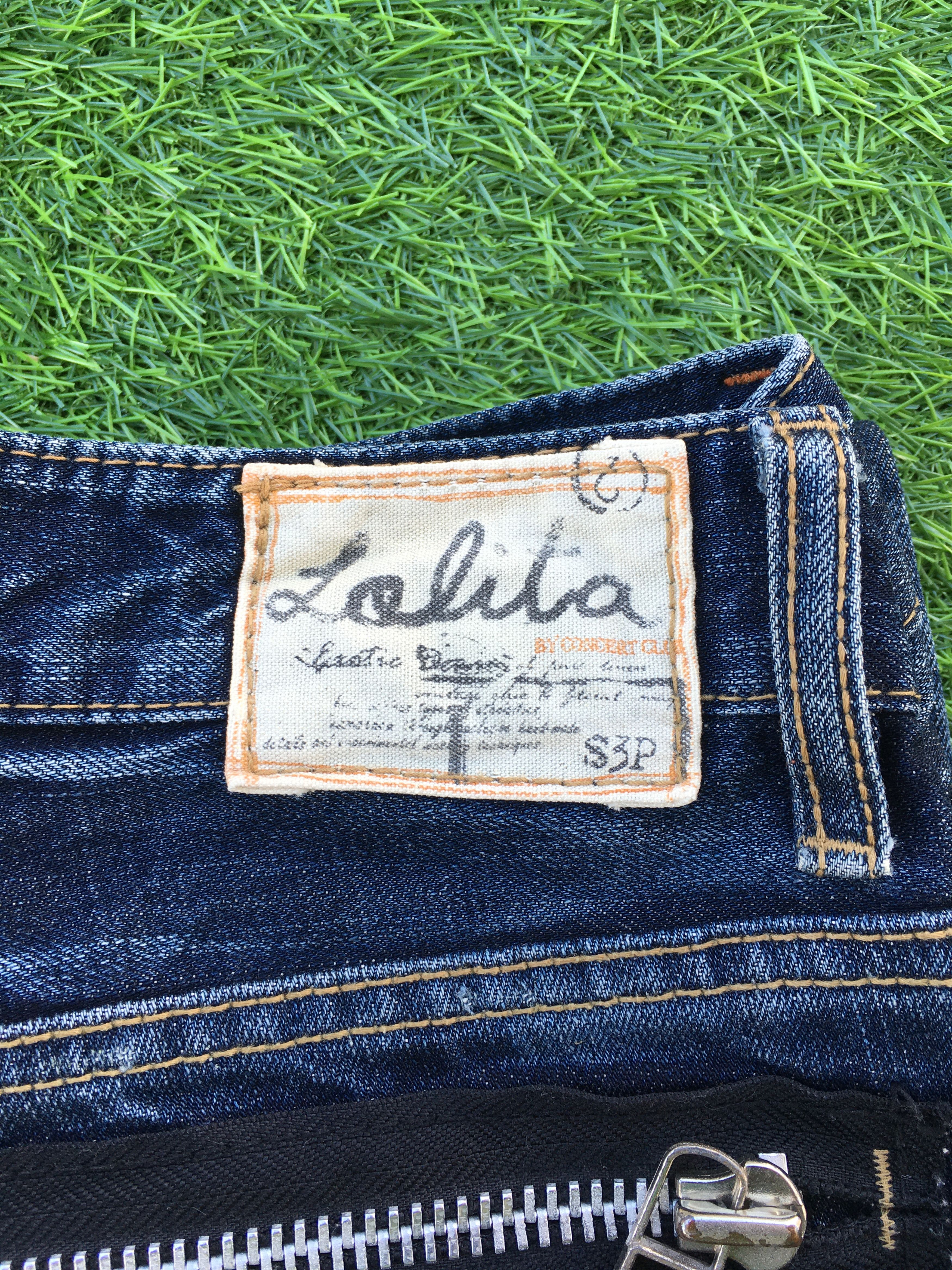 Japanese Brand Japanese medium blue wash 2000’s grunge jeans D-1099 Size 26" / US 2 / IT 38 - 10 Thumbnail