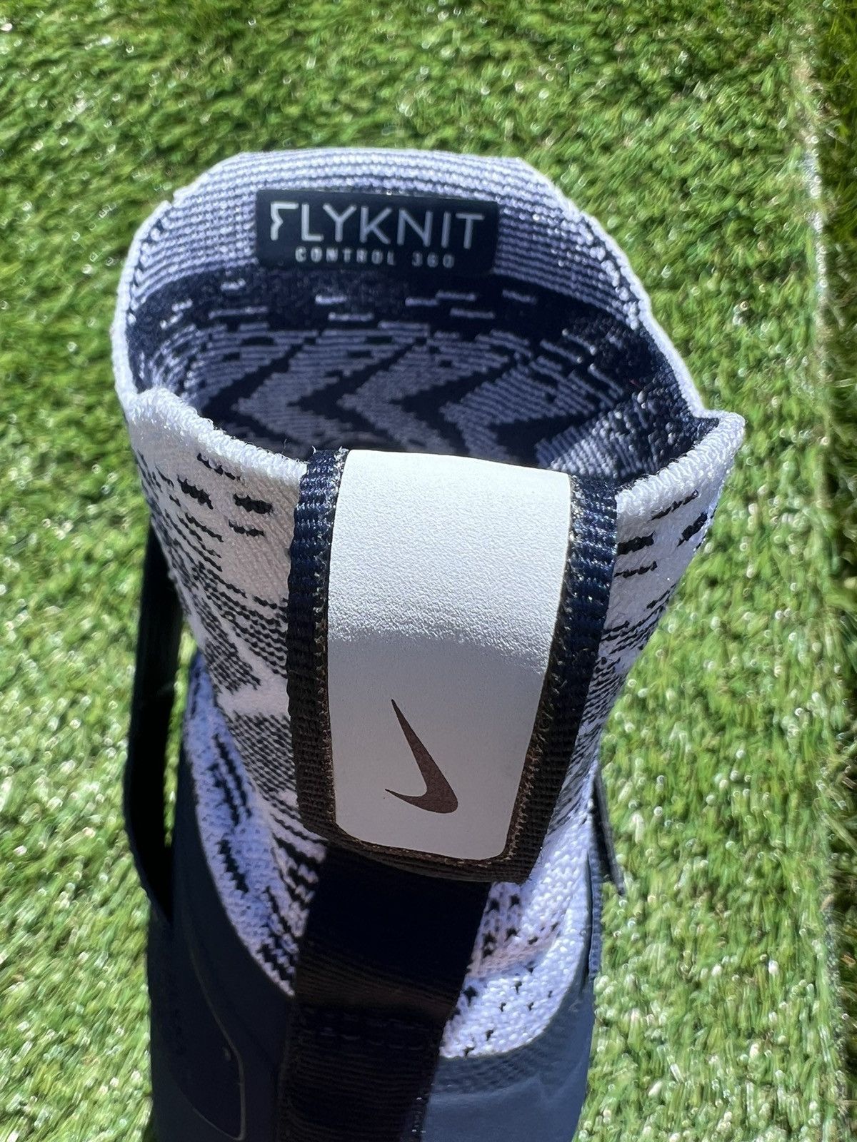 NCAA × NFL × Nike Nike Alpha Menace Elite 2 Flyknit Football Cleats no box Size US 13 / EU 46 - 3 Thumbnail