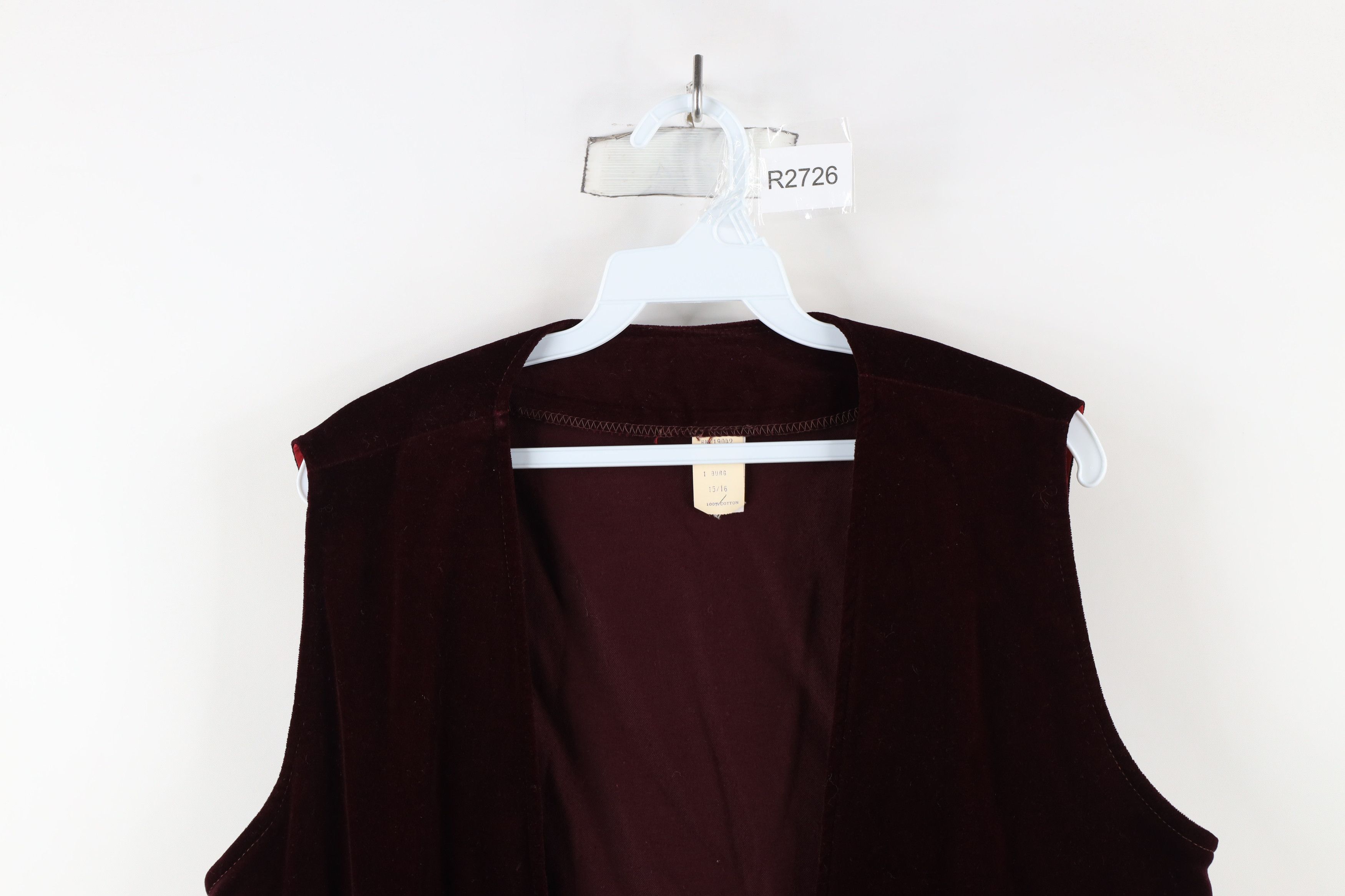 Vintage Vintage 60s 70s Streetwear Velour Tie Back Vest Burgundy USA Size XL / US 12-14 / IT 48-50 - 2 Thumbnail