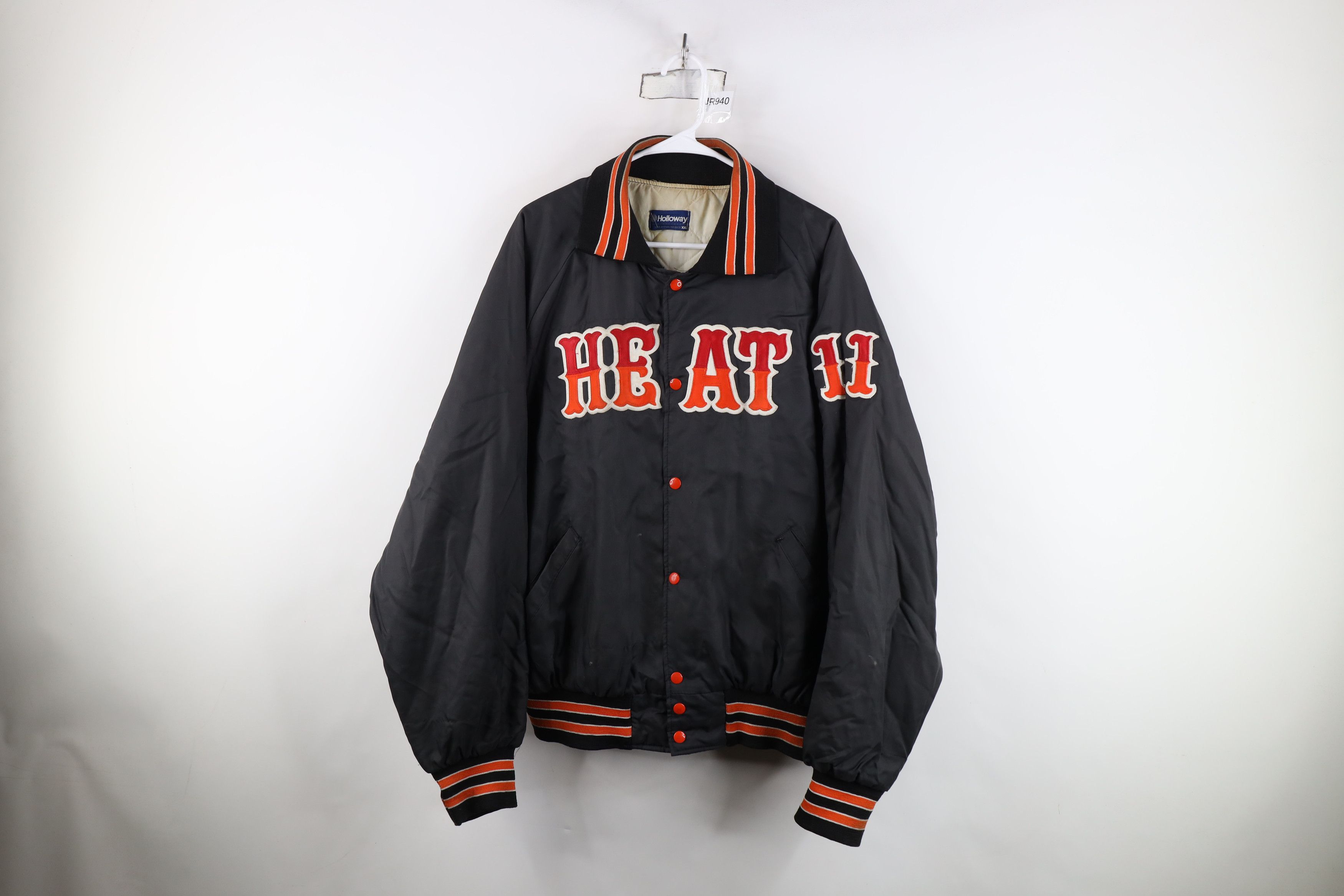 Vintage Vintage 80s 90s Streetwear Spell Out Heat Bomber Jacket USA Size US XL / EU 56 / 4 - 1 Thumbnail