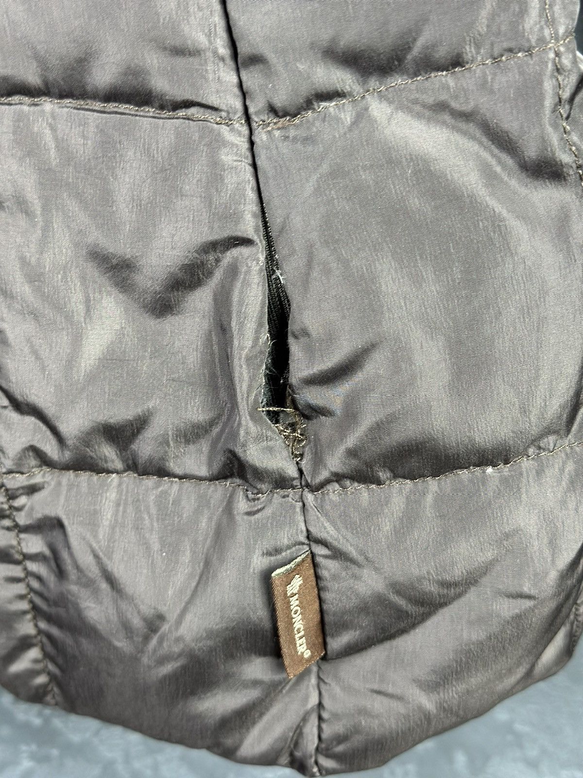 Moncler × Vintage Vintage Moncler Puffer Down Long Brown Jacket Size XS / US 0-2 / IT 36-38 - 13 Thumbnail