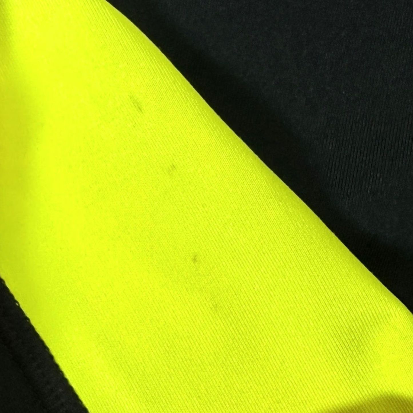 Under Armour Under Armour Sweatshirt Men XL Black Neon AllSeasonGear Quarter Zip Pullover Run Size US XL / EU 56 / 4 - 6 Thumbnail