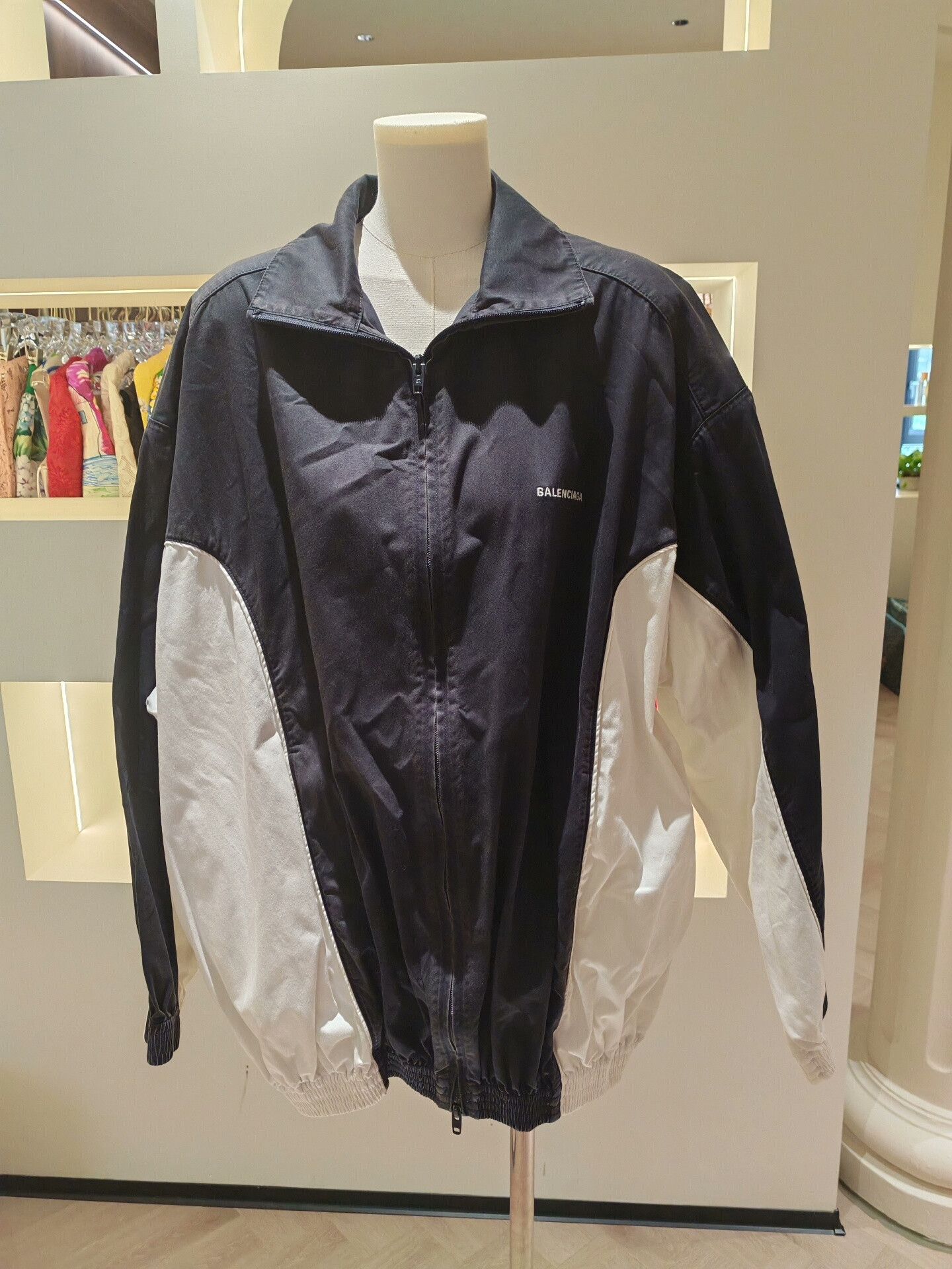 Balenciaga Balenciaga Black White Jacket Size 46 Size US M / EU 48-50 / 2 - 1 Thumbnail