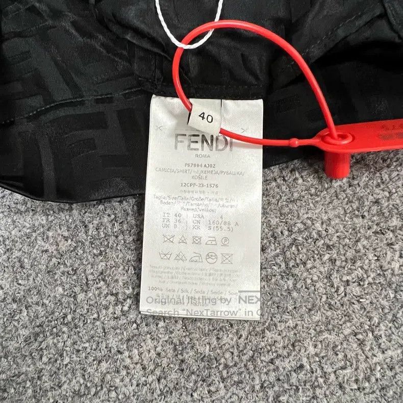 Other Fendi Logo Embossed Silk Shirt Size XS / US 0-2 / IT 36-38 - 5 Thumbnail