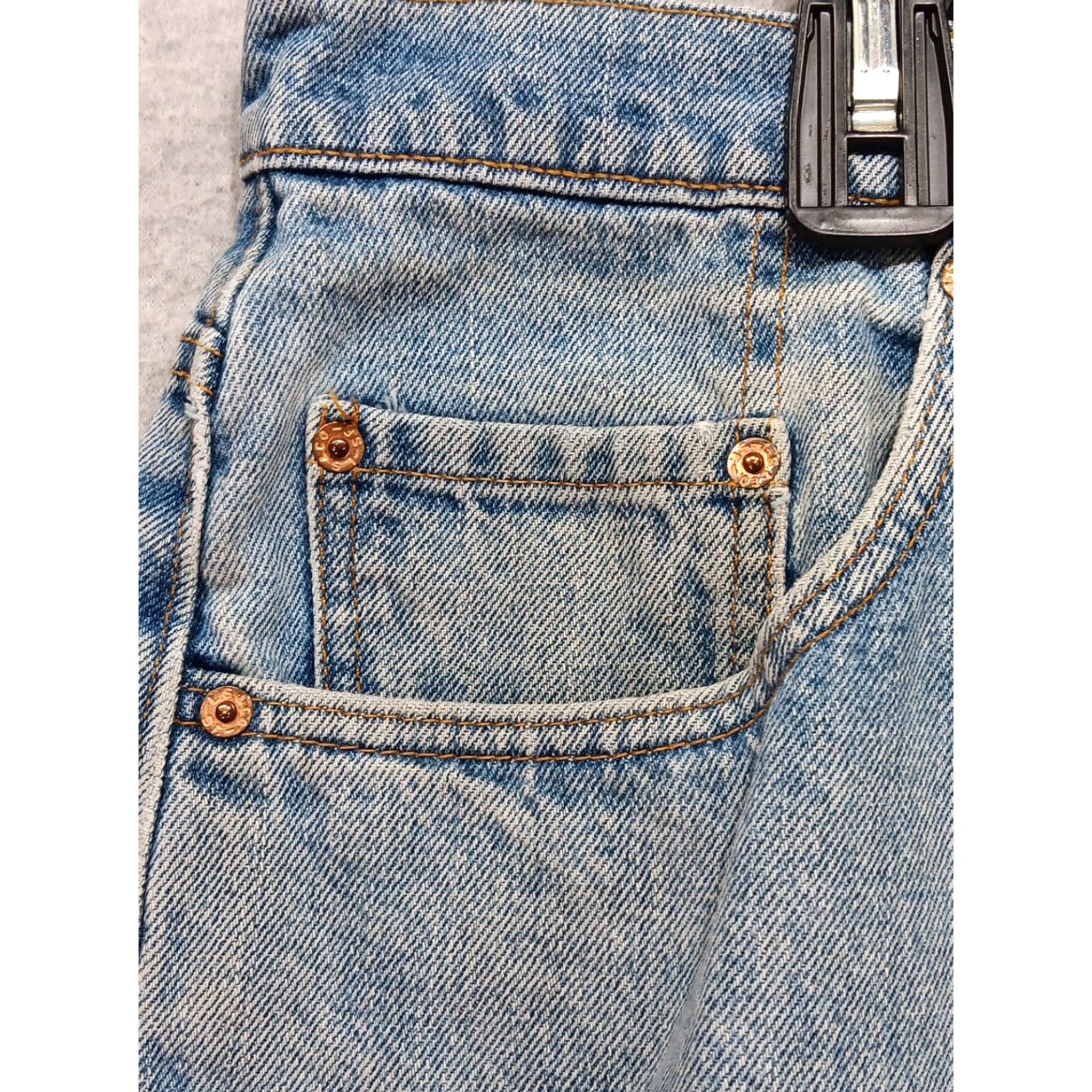 Levi's VINTAGE Levi's 560 Size 40x30 Light Denim Blue USA Loose Fit Tapered leg Grunge 01 Size US 40 / EU 56 - 5 Thumbnail