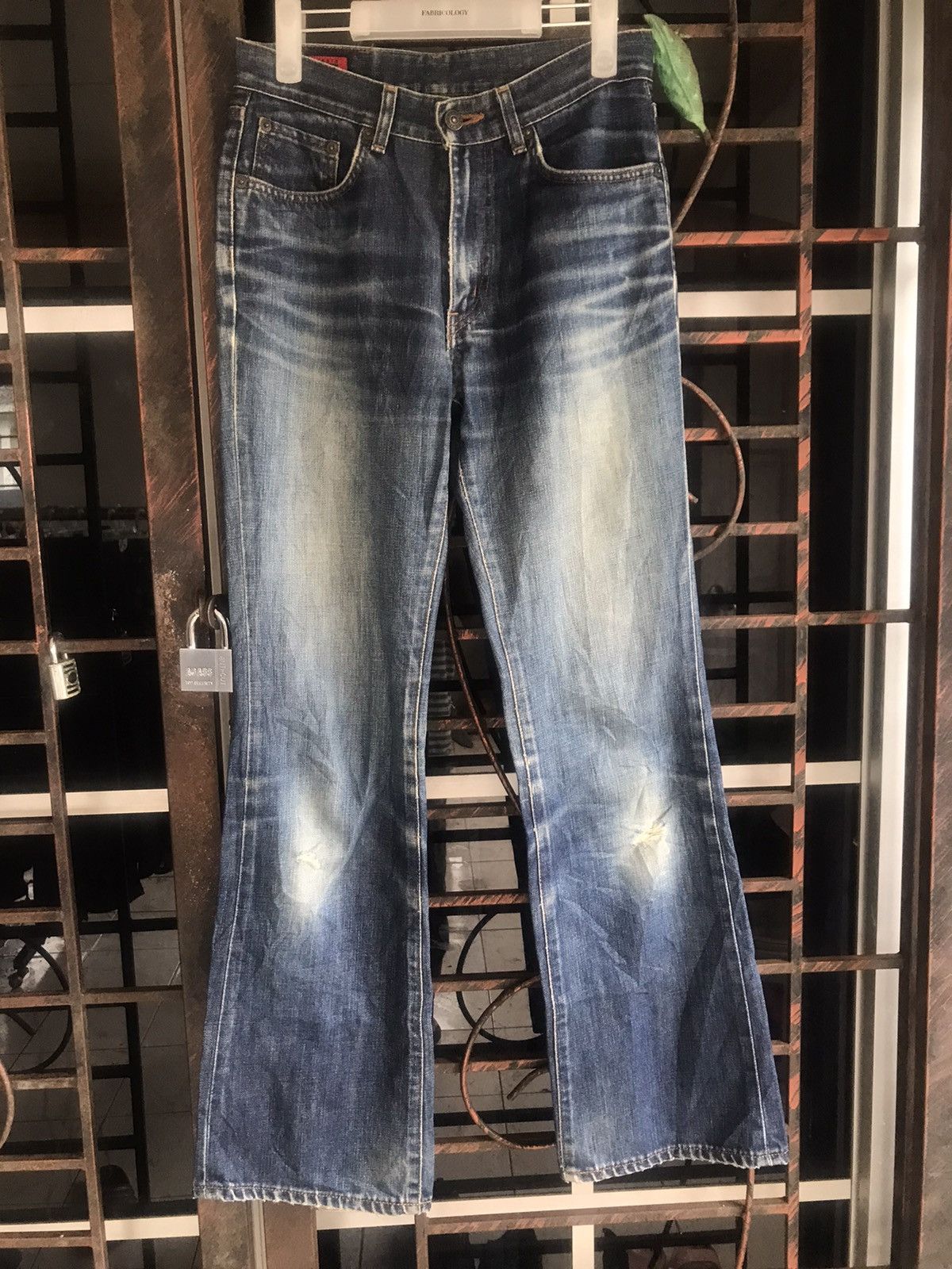 Edwin 503 Flared Distressed