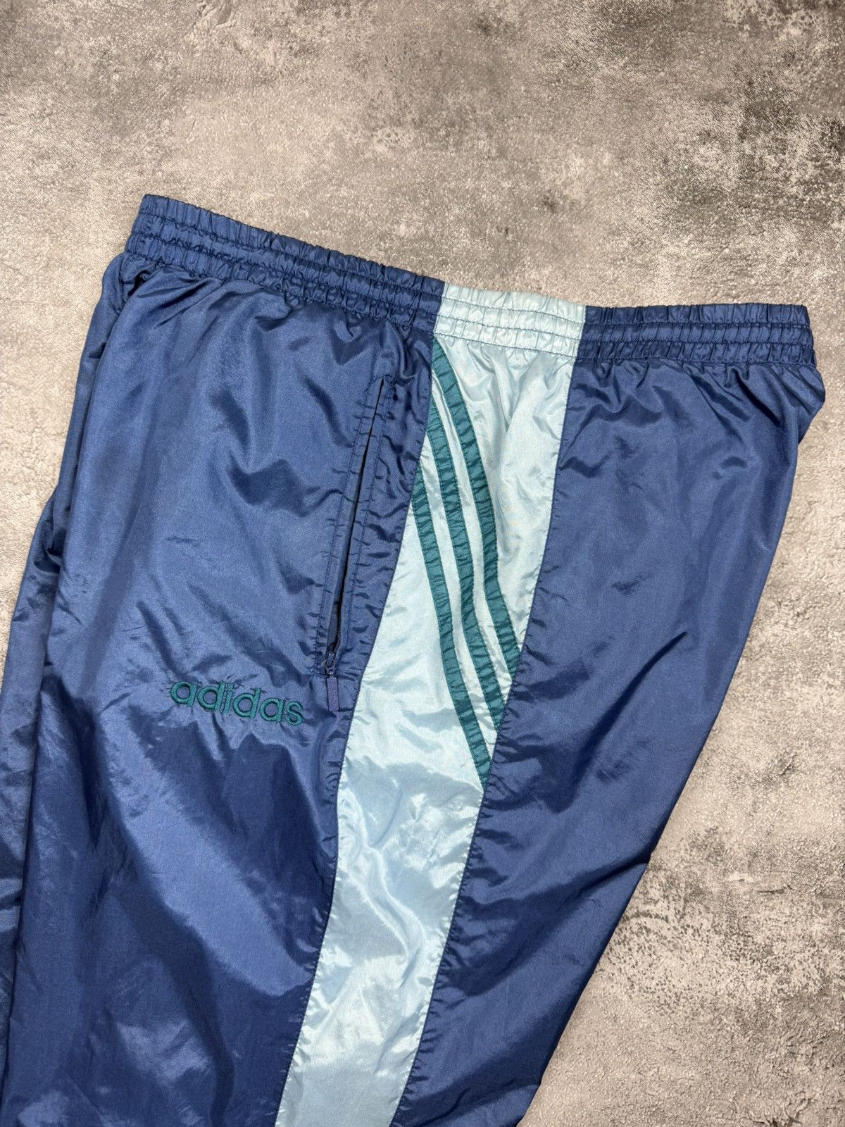 Adidas Vintage Y2K Adidas Nylon Track Pants Sweatpants Size US 34 / EU 50 - 15 Thumbnail