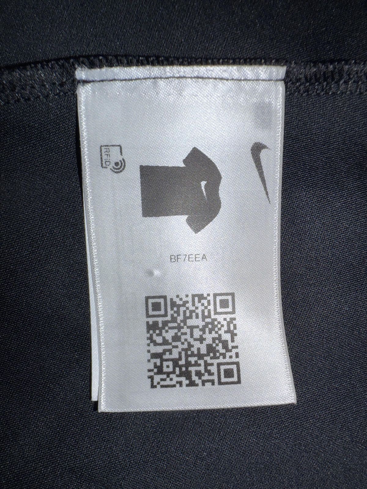 Nike Unreleased Nike Men’s A.P.S Running Triple Black Tank Top Sample Size US M / EU 48-50 / 2 - 9 Thumbnail