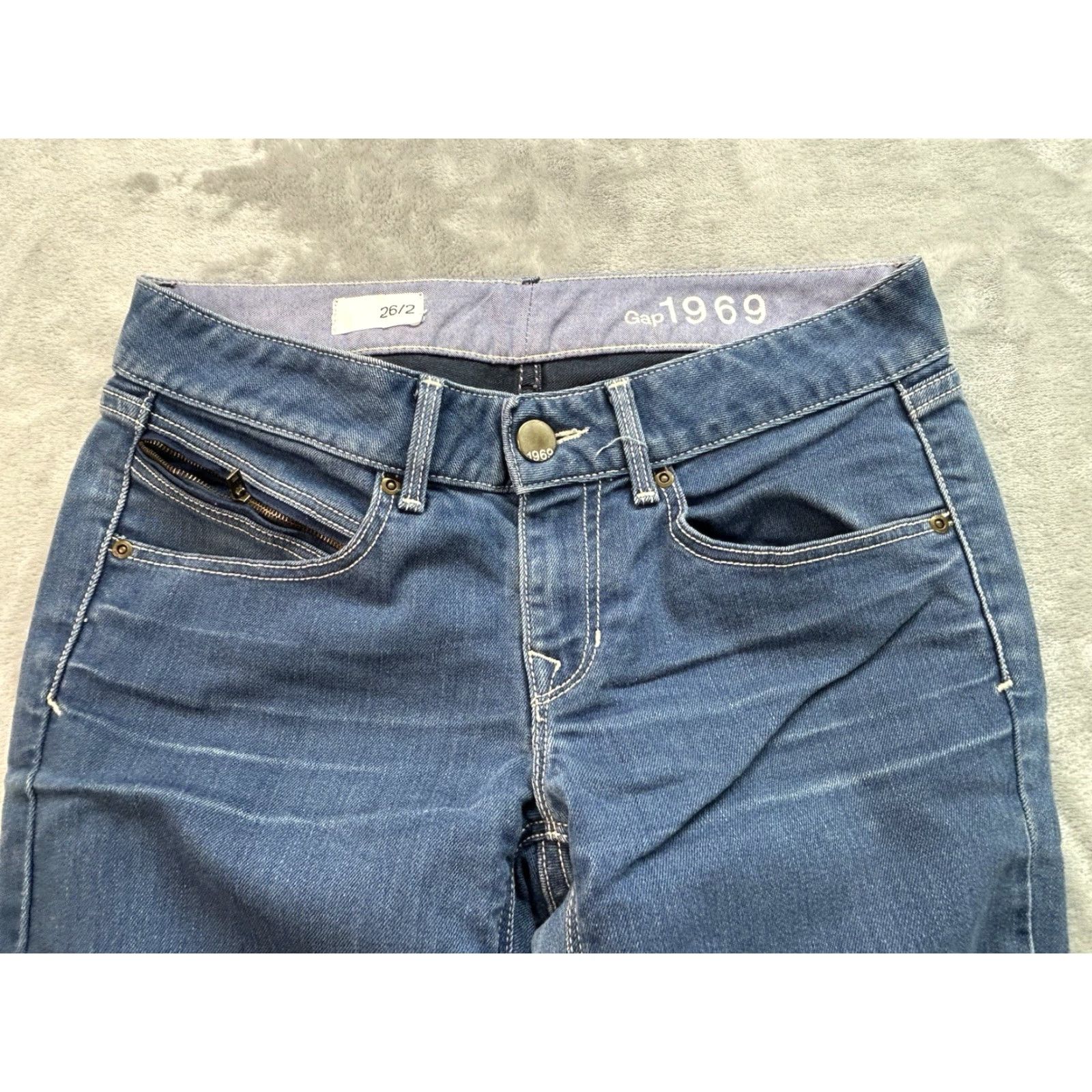 Gap VINTAGE Gap 1969 Y2K Jeans Womens Sz 26/2 Blue Slim Whiskered Straight Low Rise Beach Size 26" / US 2 / IT 38 - 4 Thumbnail