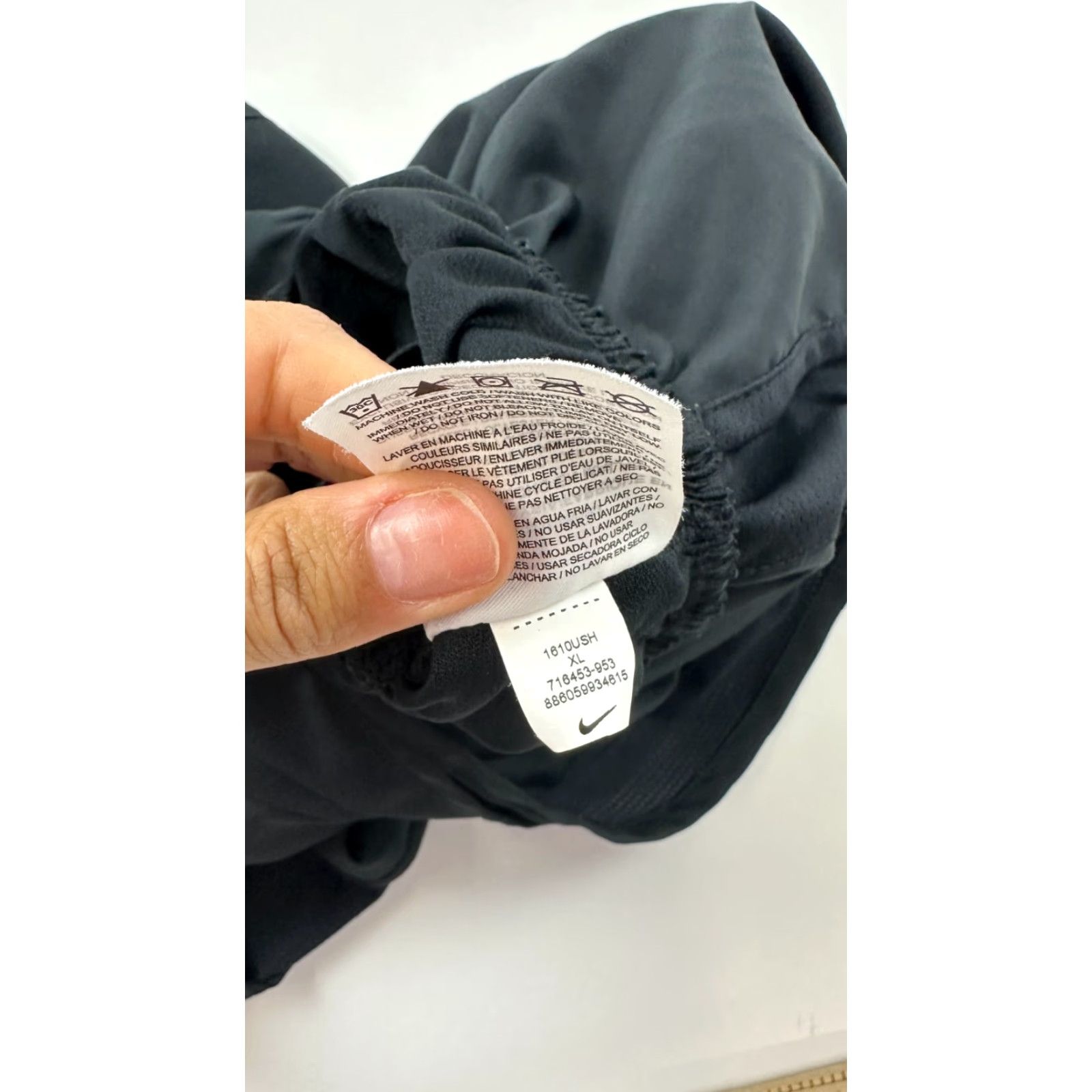 Nike Nike Shorts Womens XL Black Size 40" / US 18 - 6 Thumbnail