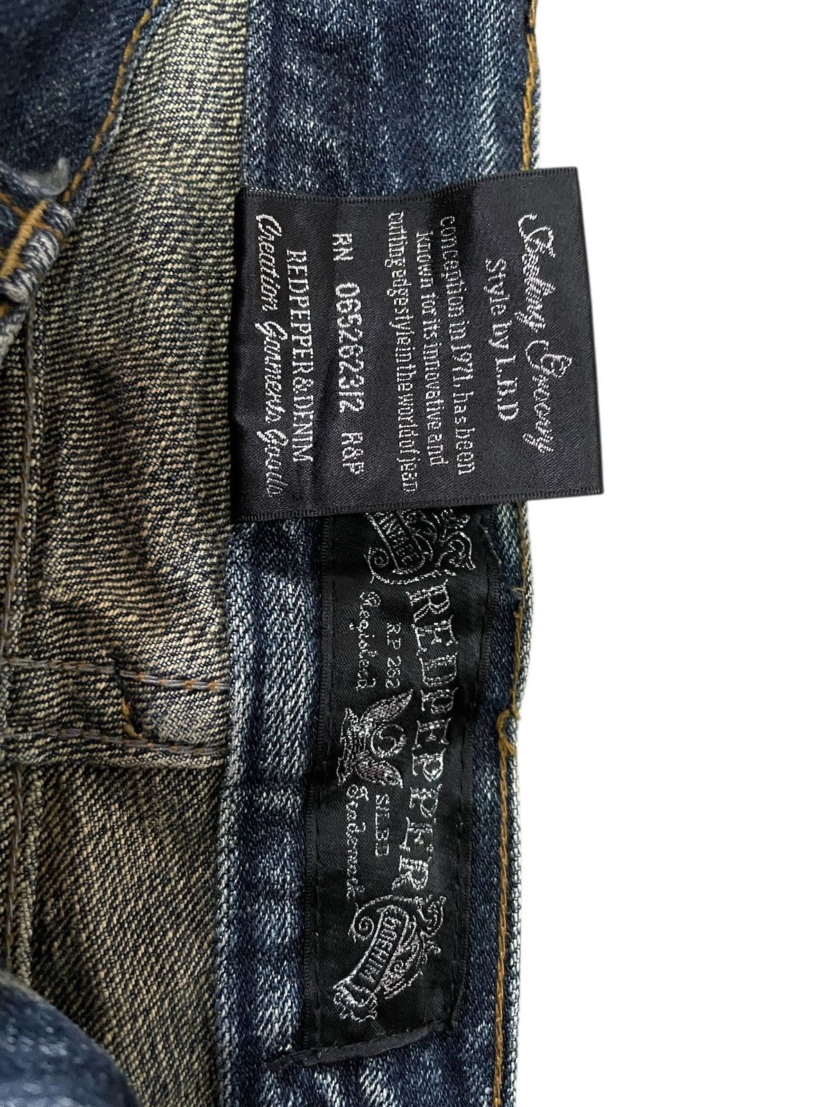 Japanese Brand RED PEPER Size US 34 / EU 50 - 14 Thumbnail