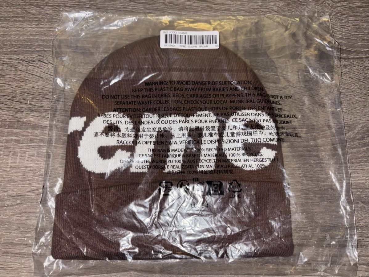 Supreme Supreme Big Logo Beanie FW25 Brown Size ONE SIZE - 3 Thumbnail