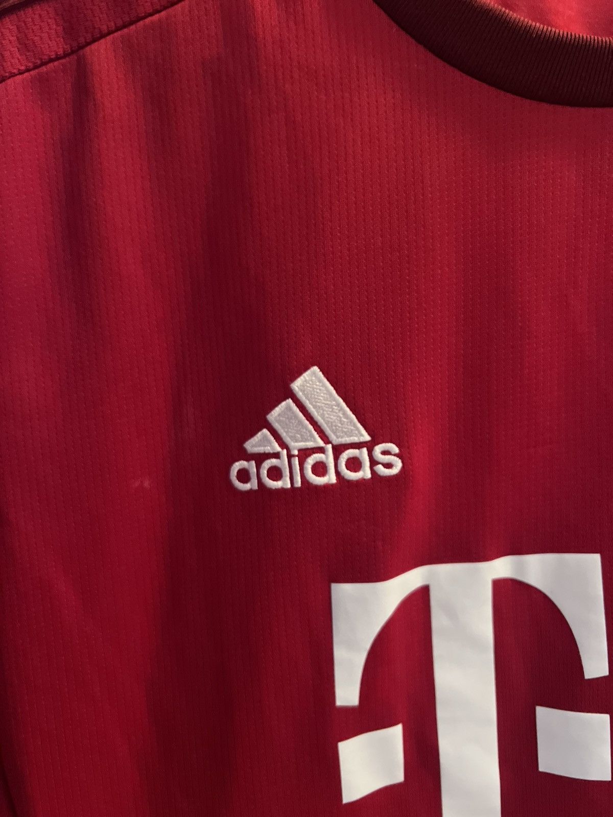 Adidas Bayern Munich 2015-16 Home Football Shirt Jersey Adidas Size US L / EU 52-54 / 3 - 4 Thumbnail