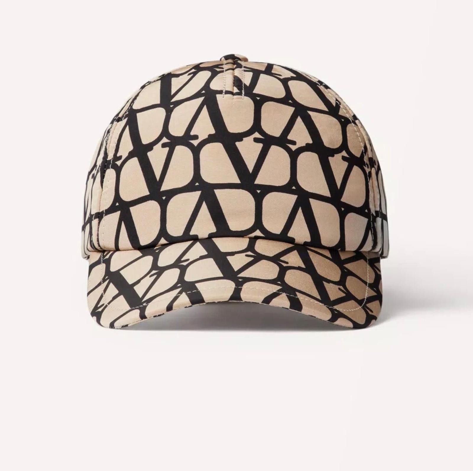 Valentino Valentino Toile Iconographe Baseball Cap Size M Size ONE SIZE - 1 Thumbnail