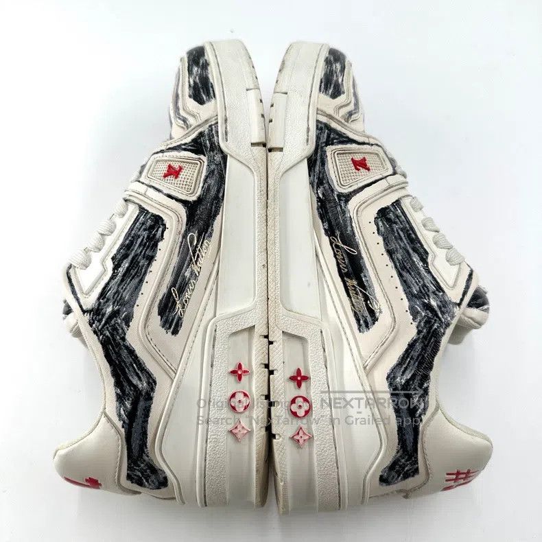 Louis Vuitton Louis Vuitton Black and white hand-painted graffiti board Size US 8.5 / EU 41-42 - 8 Thumbnail