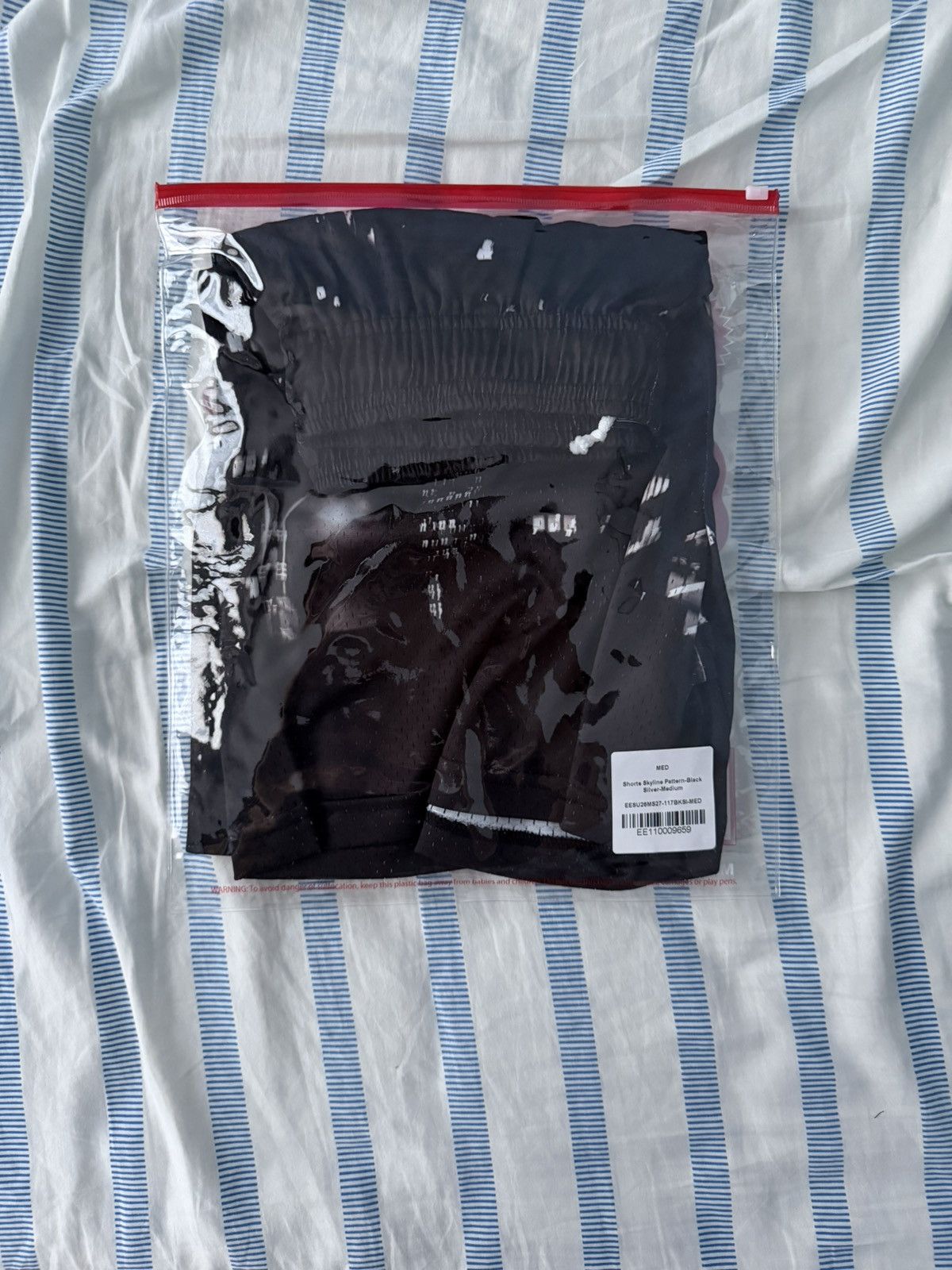 Eric Emanuel Eric Emanuel EE Basic NYC Skyline Shorts Black Size(M) Size US 32 / EU 48 - 7 Thumbnail
