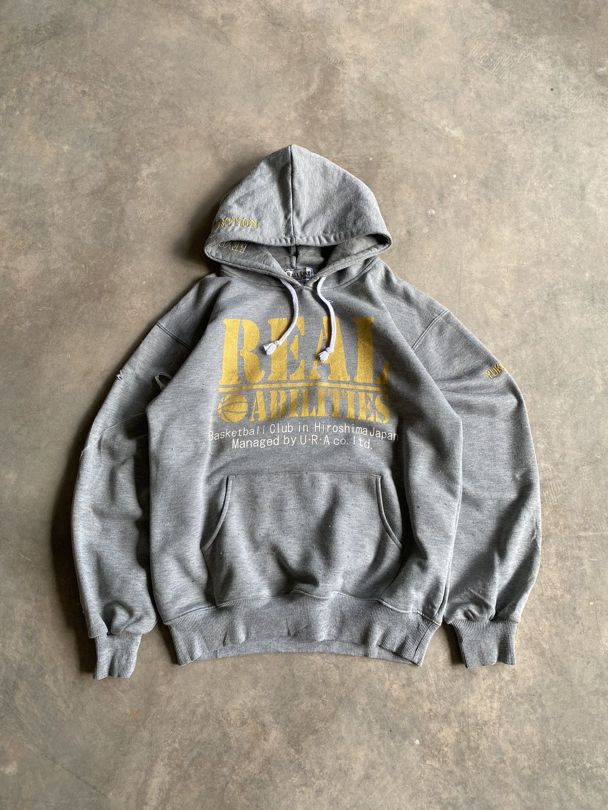 Japanese Brand × NBA Hitoshima Basketball Hoodie Distressed 90s Size US M / EU 48-50 / 2 - 2 Thumbnail