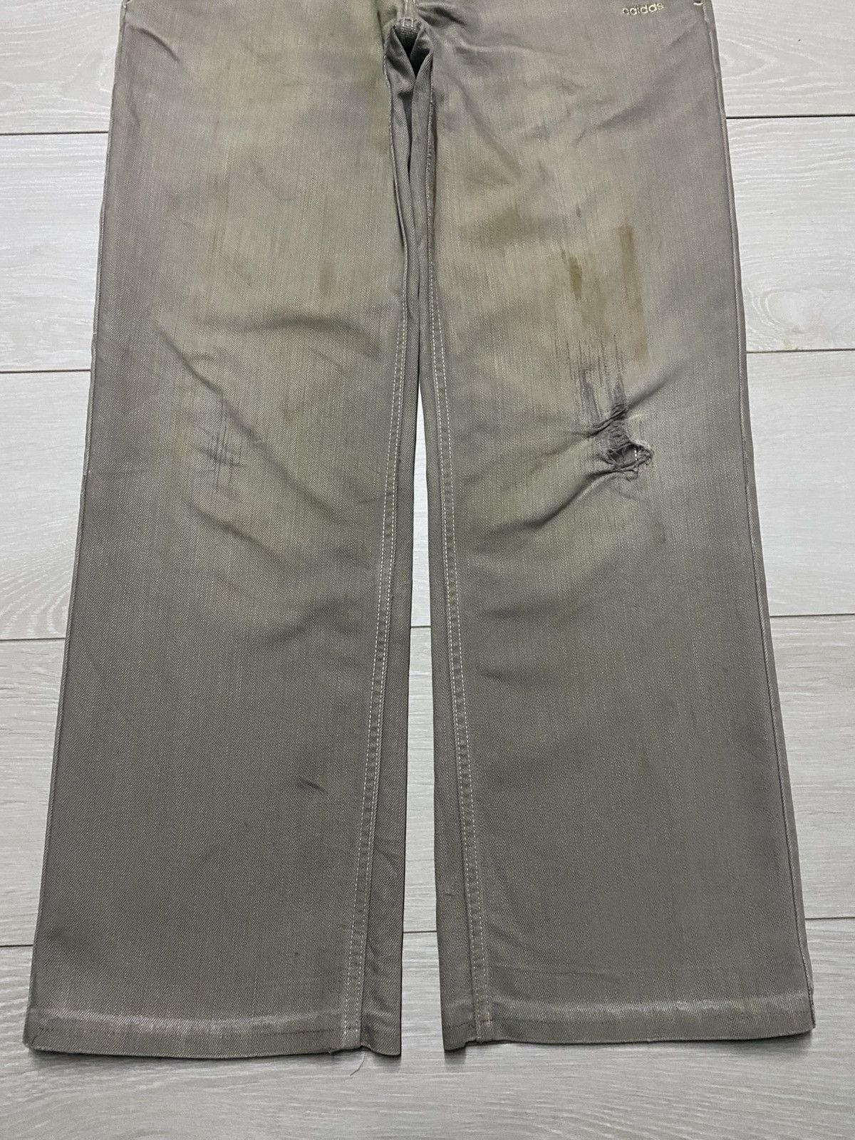 Adidas Adidas beidge Grunge Distressed Baggy Jeans Size US 33 - 5 Thumbnail