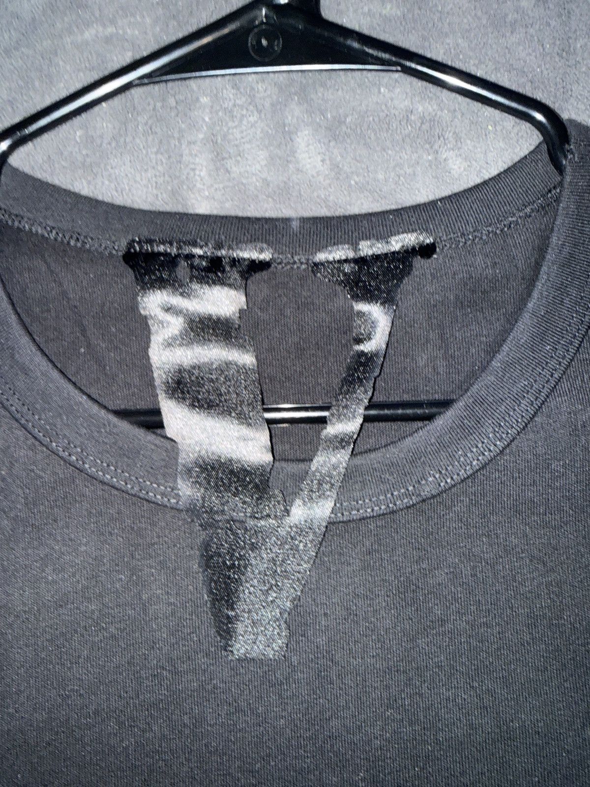 Swarovski × Vlone Vlone x Swarovski tee size LG Size US L / EU 52-54 / 3 - 4 Thumbnail