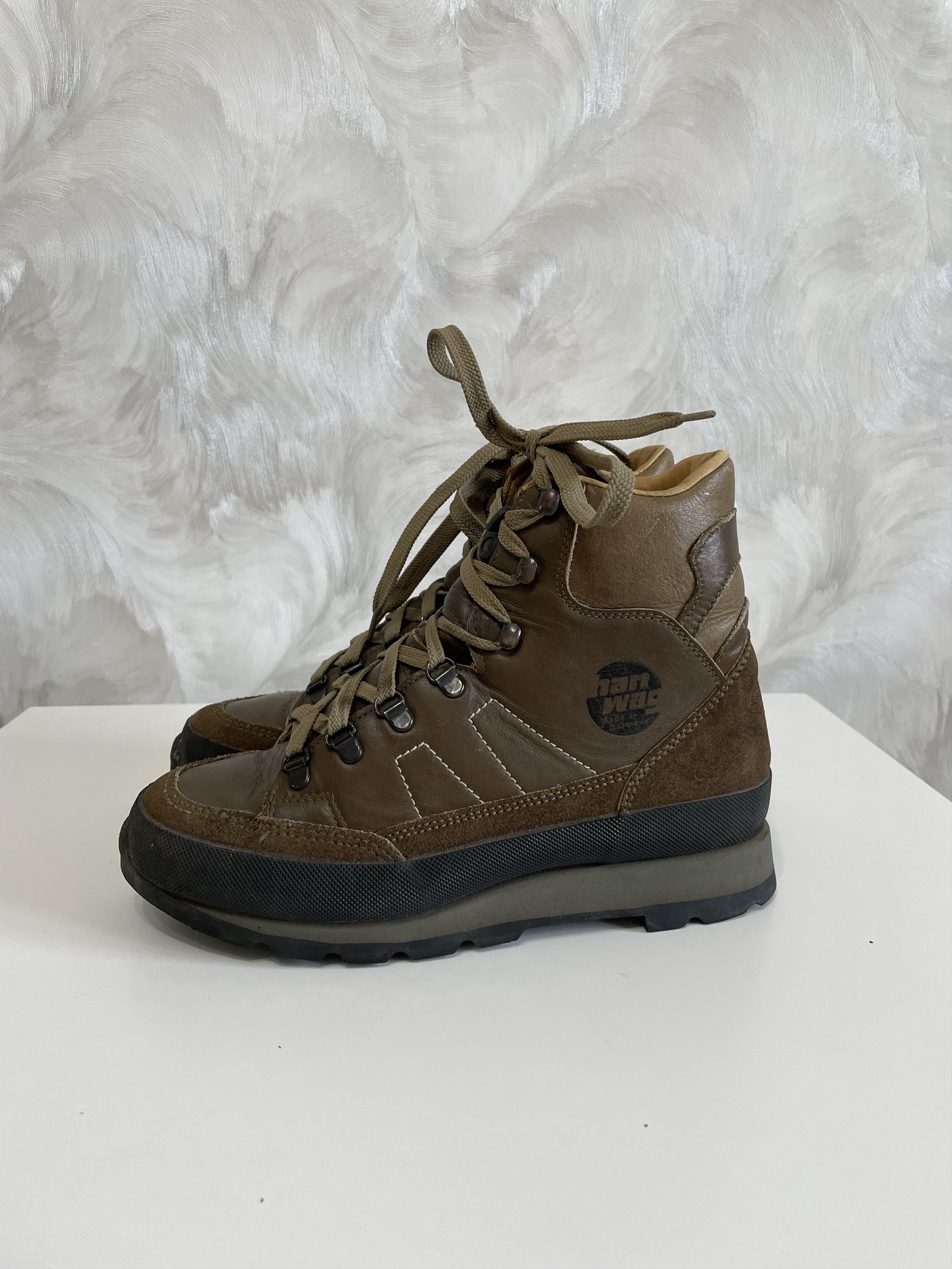 Hanwag × Vintage MENS VINTAGE OUTDOOR BOOTS HANWAG Size US 5.5 / EU 38 - 2 Thumbnail