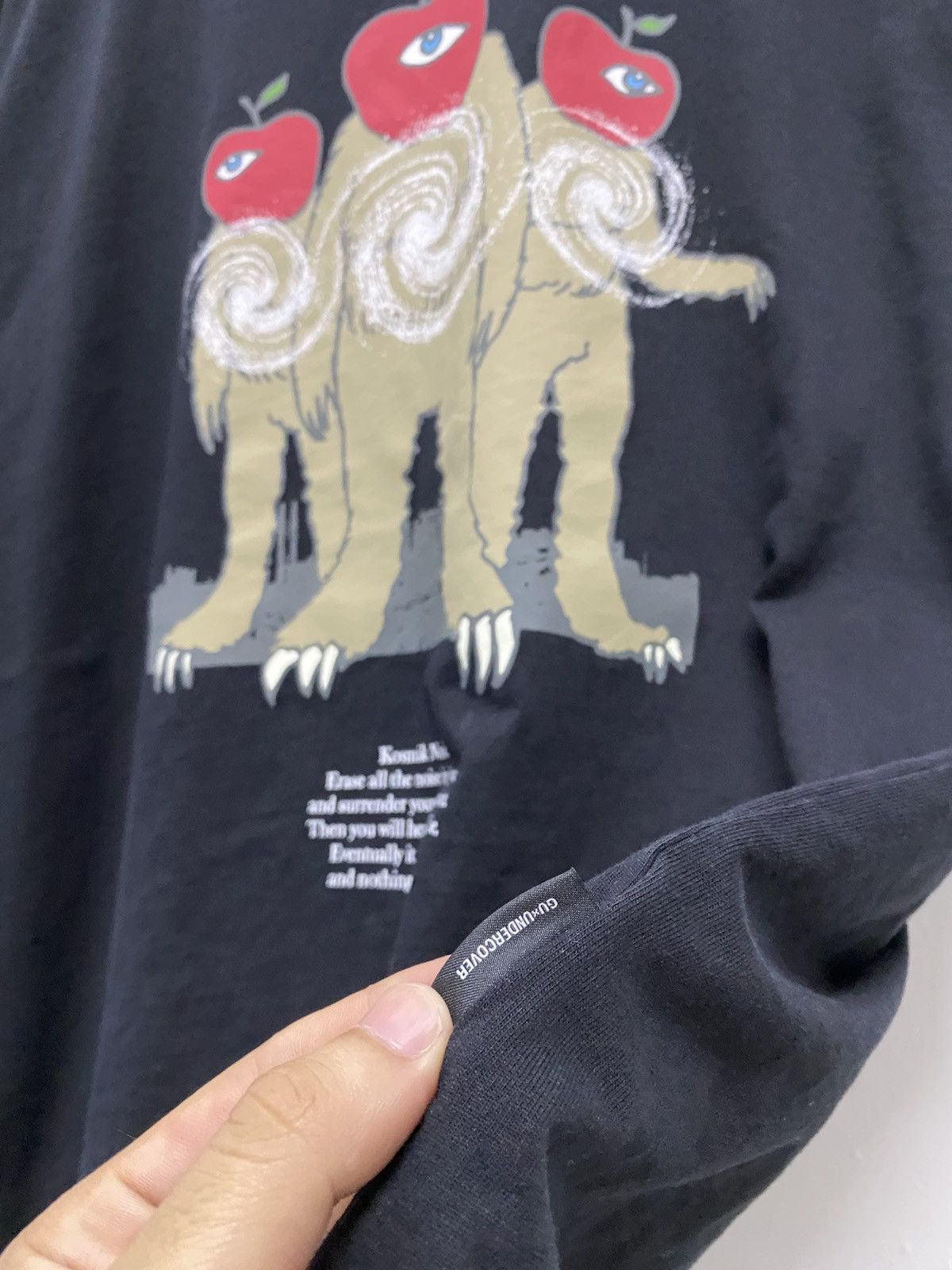 Designer × GU × Undercover Gu X Undercover T-Shirt Tee Size US L / EU 52-54 / 3 - 5 Thumbnail