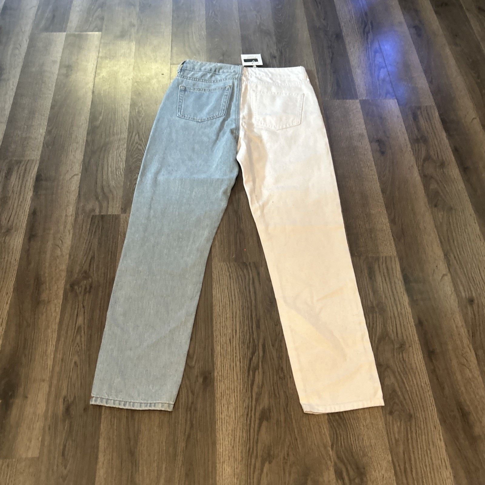 Other Adika Size Small Women’s Two Toned White & Denim Jeans New Size 26" / US 2 / IT 38 - 13 Thumbnail