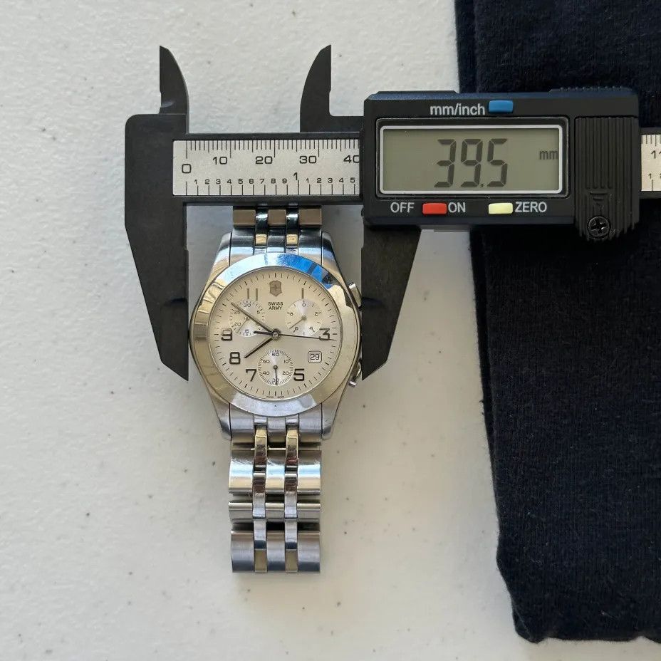 Victorinox Victorinox Swiss Army Alliance 241048 Wrist Watch Size ONE SIZE - 7 Thumbnail