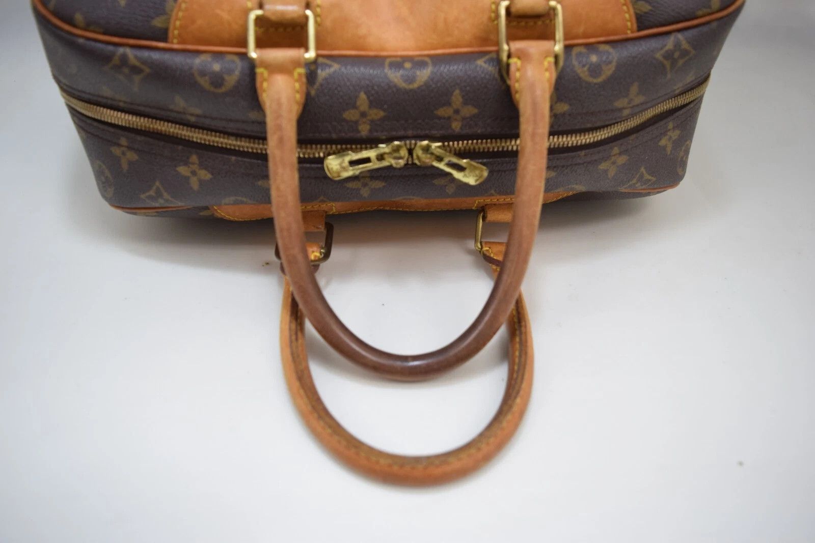 Louis Vuitton Auth Louis Vuitton Deauville Hand Bag Monogram Canvas M47270 Size ONE SIZE - 11 Thumbnail