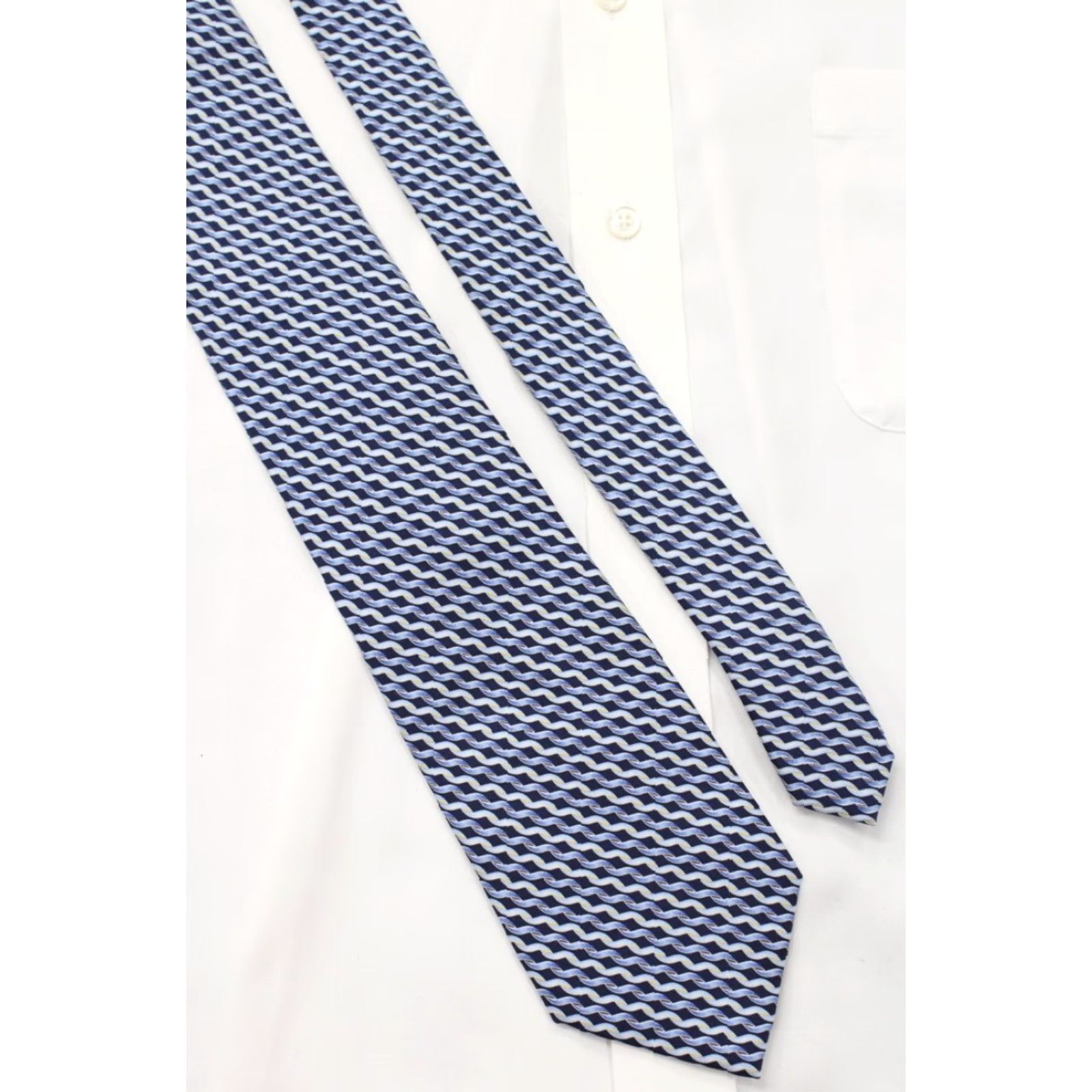 Jos. A. Bank Jos A Bank Silk Necktie Men's Blue Stripes Diagonal Ropes Wavy Preppy Designer Size ONE SIZE - 4 Thumbnail